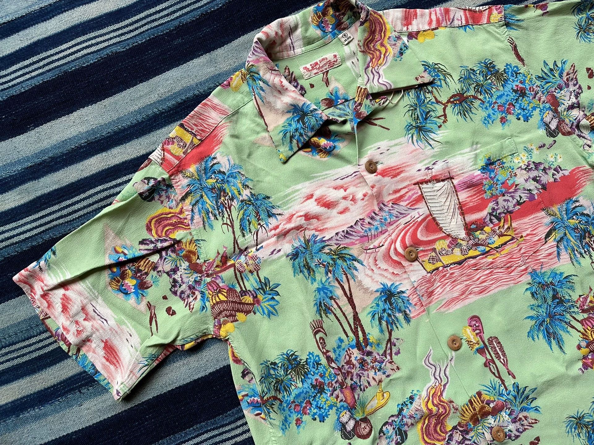 Sun Surf SUN SURF S/S Hawaiian Shirt Island Chronicle Rare Color S Size US S / EU 44-46 / 1 - 5 Thumbnail