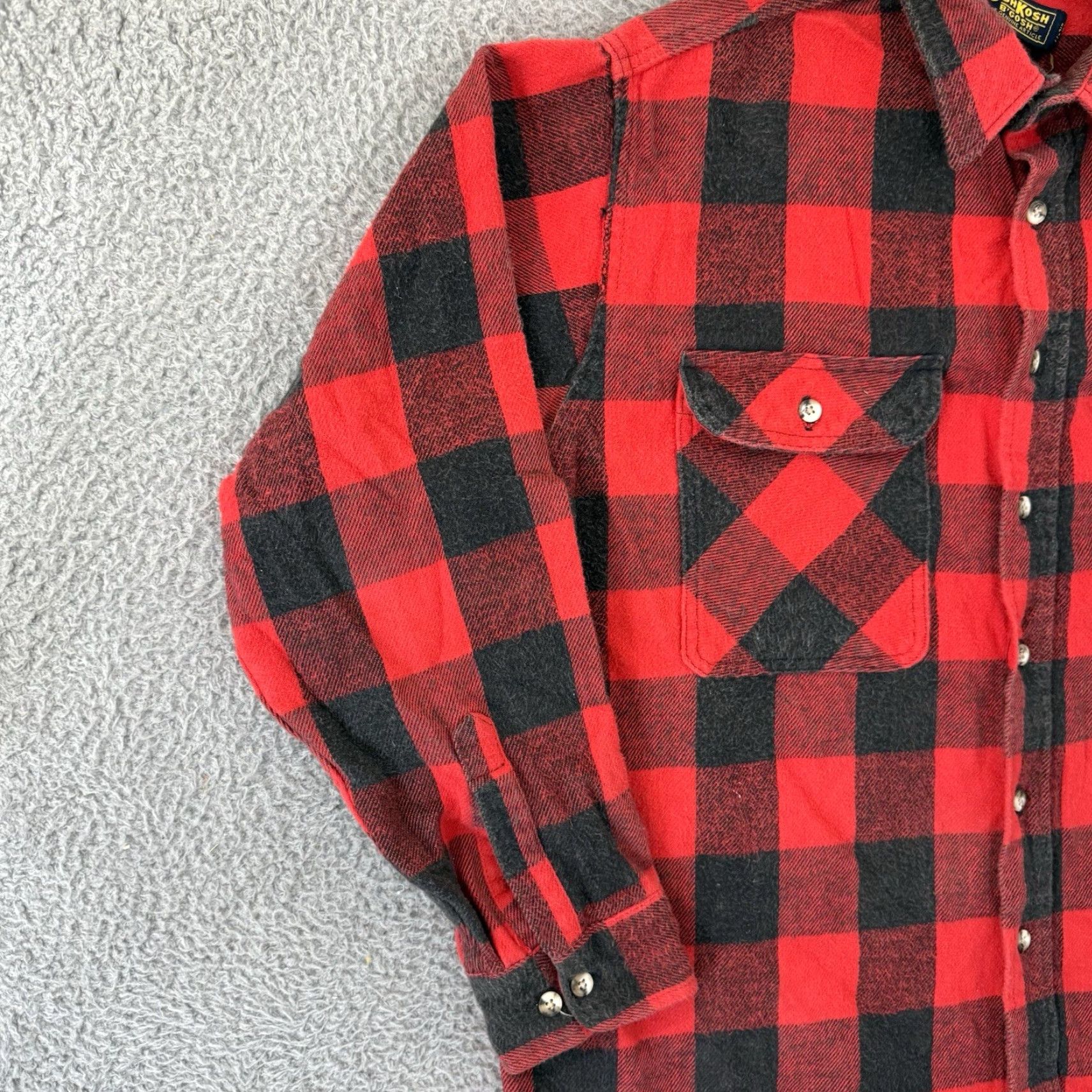 Vintage VINTAGE OshKosh B’Gosh Shirt Mens XL Red 90s Flannel Buffalo Plaid Lumberjack Clothing Shirt Mens XL Red 90s Plaid 90s Grunge Mens Size US XL / EU 56 / 4 - 4 Thumbnail