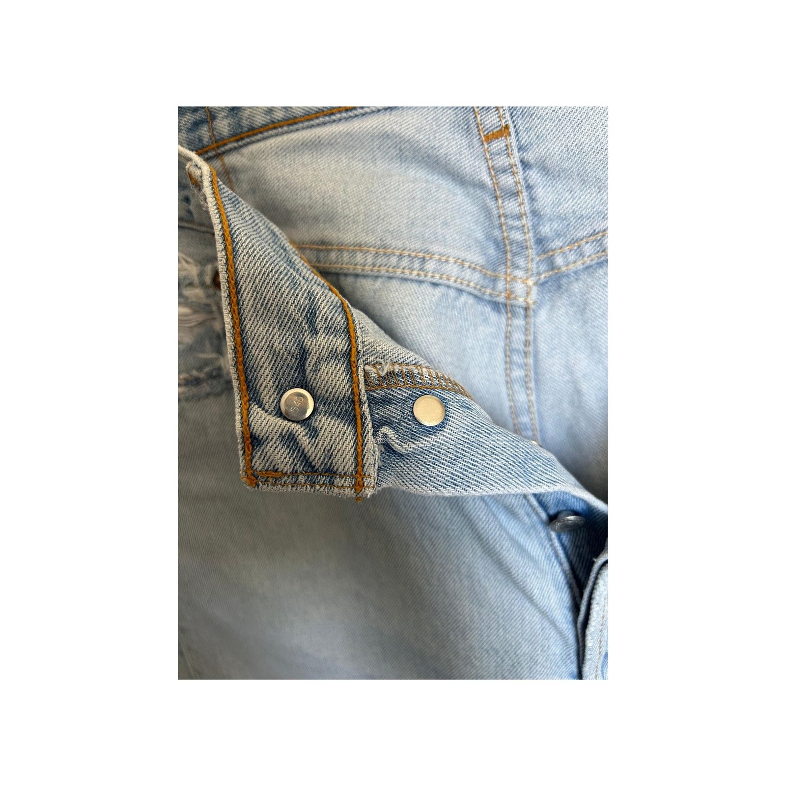 Levi's Levi's 501 W36 L30 USA Made 90s Light Wash Raw Hem Archive Size US 36 / EU 52 - 6 Thumbnail