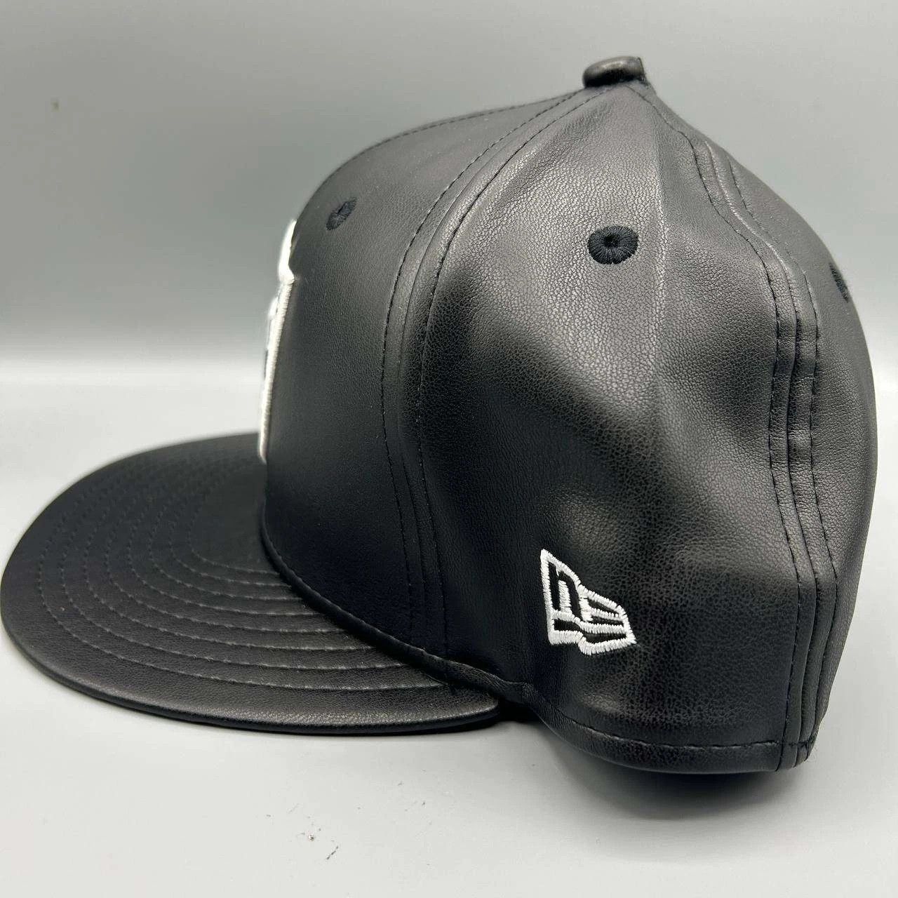 New Era Las Vegas Raiders Hat Men 7 1/8 Black PU Leather Fitted Cap Size ONE SIZE - 6 Thumbnail