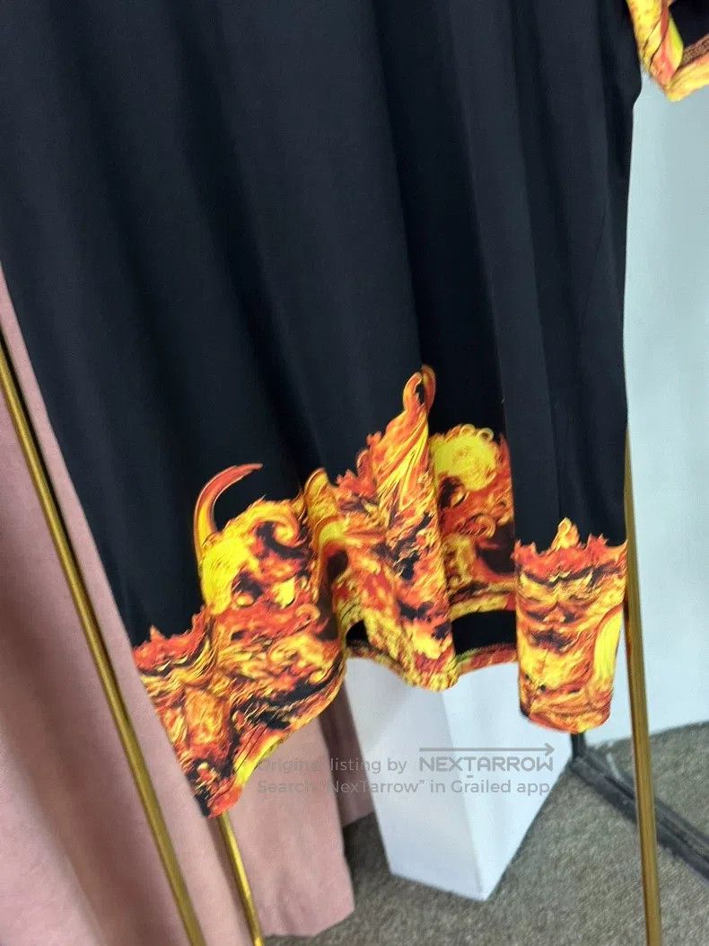Givenchy Givenchy Black Flame Short Sleeve T-Shirt Size US M / EU 48-50 / 2 - 2 Thumbnail