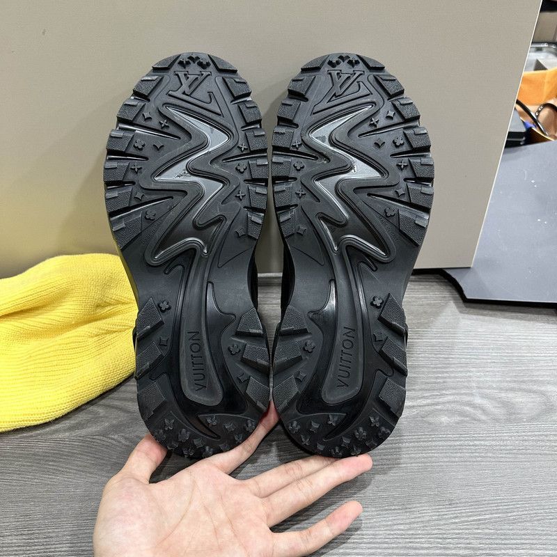 Louis Vuitton Louis Vuitton Runner Tatic Black Slip-On Shoes - Size US 8.5 / EU 41-42 - 4 Thumbnail