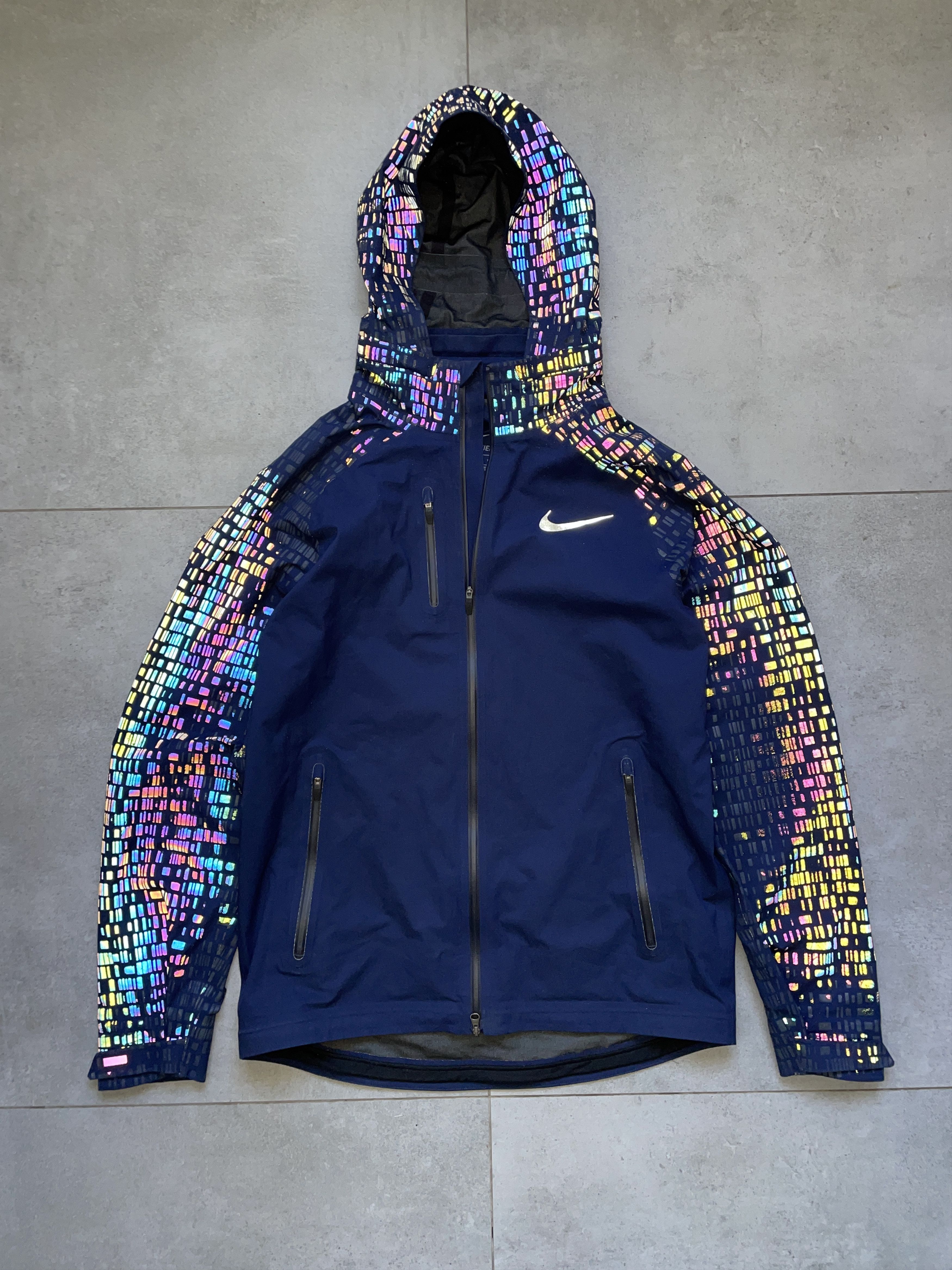 image of Nike Shield Navy Flashing Reflective Running Jacket, Men's (Size Small)