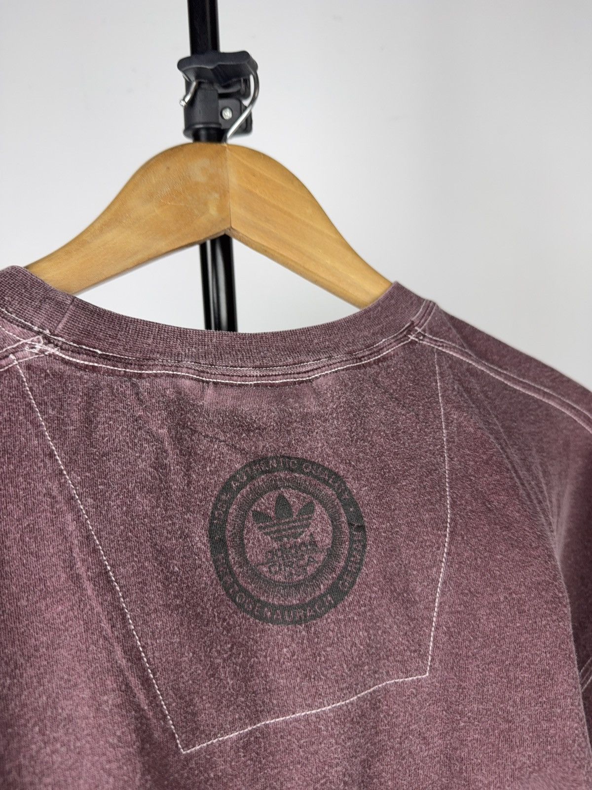Adidas 90s Vintage Adidas Trefoil Pocket T Shirt Burgundy Washed L Size US L / EU 52-54 / 3 - 12 Thumbnail