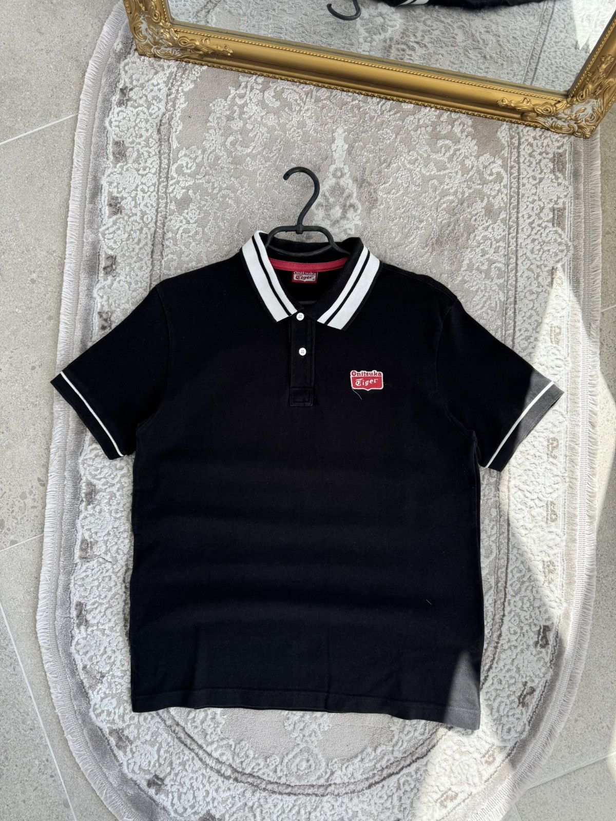 Onitsuka Tiger Vintage Asics Tiger Onitsuka Black Japan Polo Shirt Size US M / EU 48-50 / 2 - 1 Thumbnail
