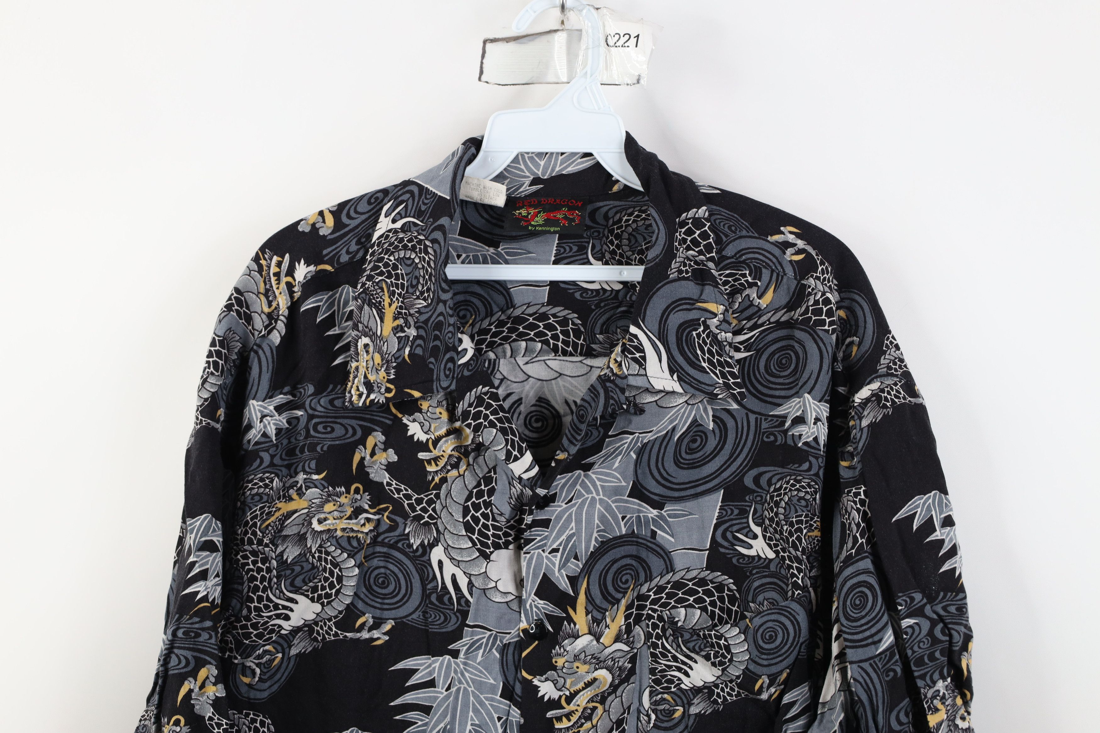 Vintage Vintage 90s Streetwear Gabardine Dragon Casino Button Shirt Size US XL / EU 56 / 4 - 2 Thumbnail