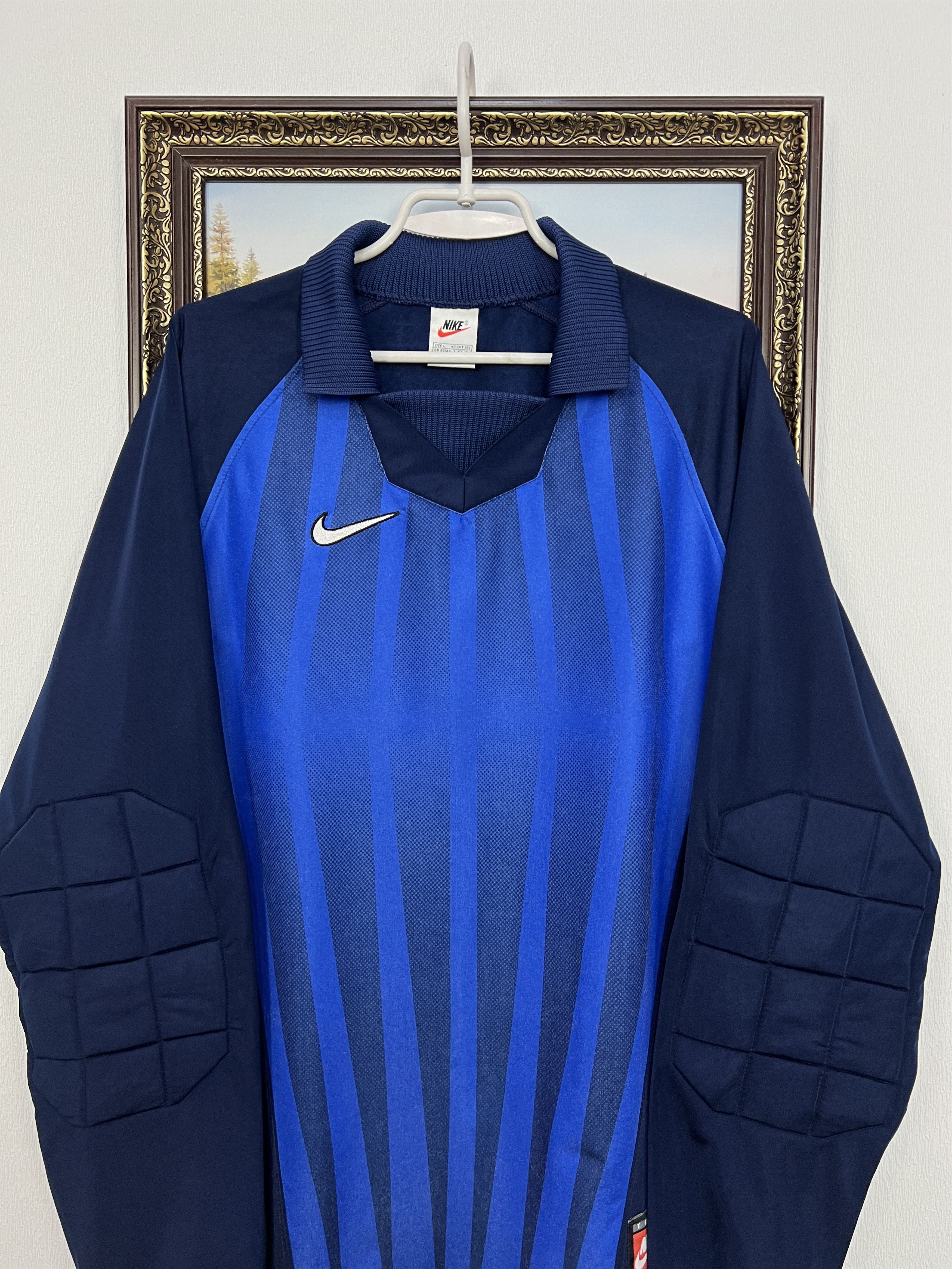 Nike Vintage 90's Nike Goalkeeper Template Football Shirt Soccer Size US L / EU 52-54 / 3 - 2 Thumbnail