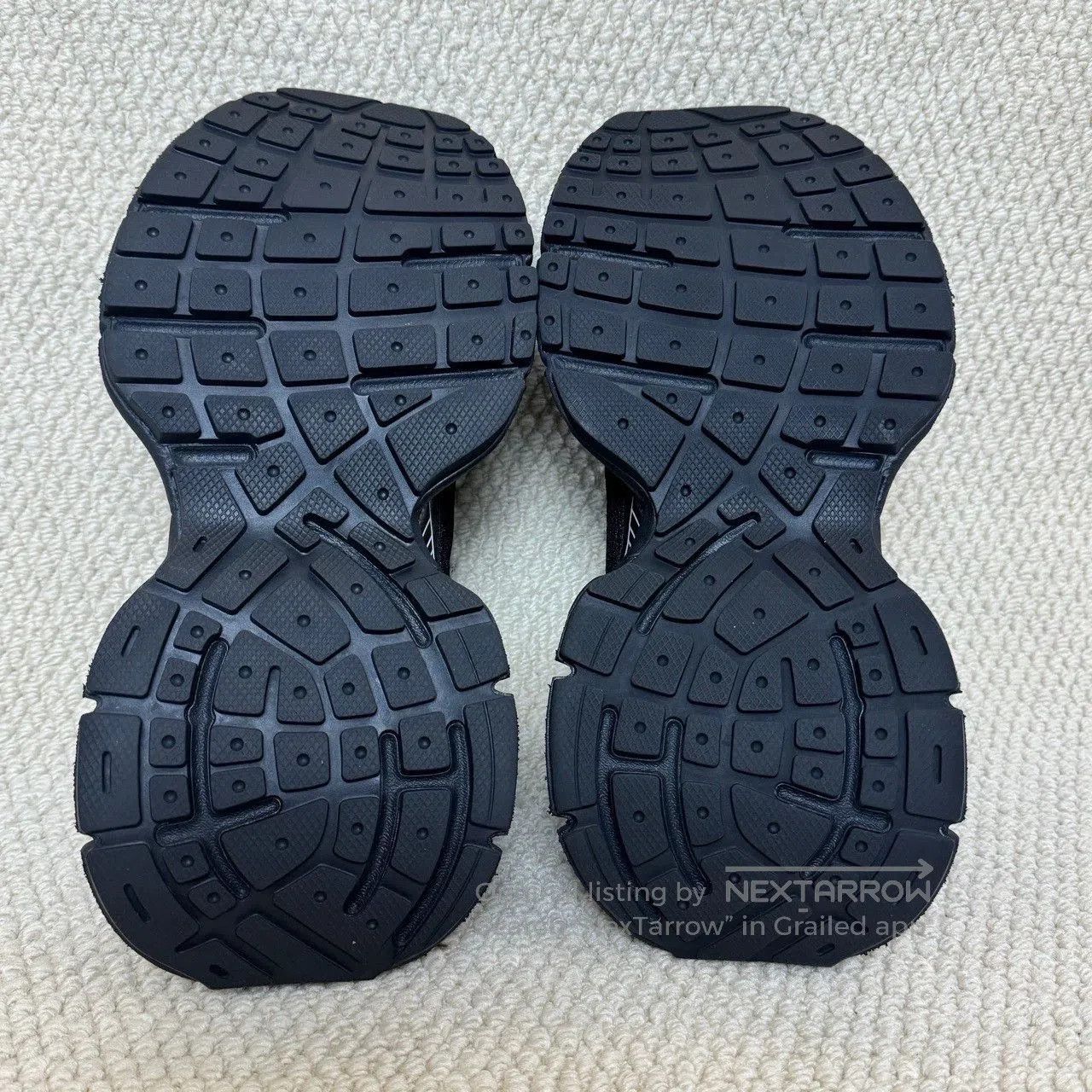 Balenciaga balenciaga low-top dad sneakers in black and white. Size US 7.5 / EU 40-41 - 6 Thumbnail