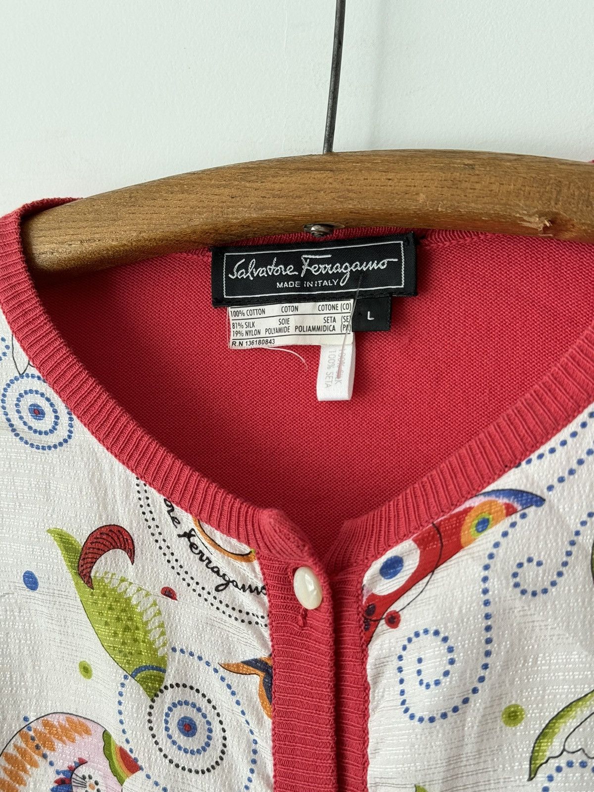 Salvatore Ferragamo × Vintage Vintage 90s Salvatore Ferragamo ‘Fish’ Silk Print Cardigan Size L / US 10 / IT 46 - 4 Thumbnail