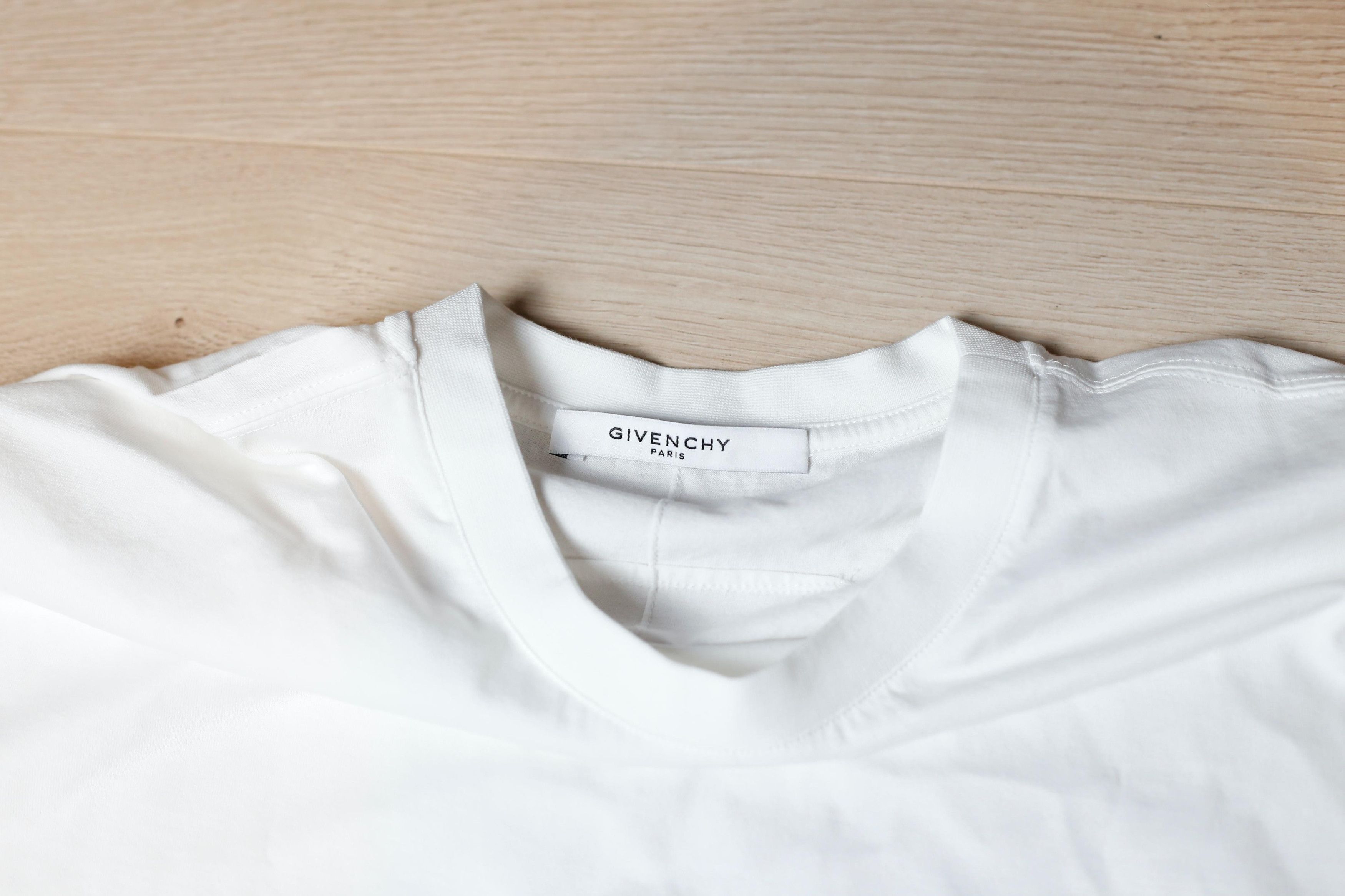 Givenchy Givenchy Paris spellout logo hem print tee shirt Size US L / EU 52-54 / 3 - 5 Thumbnail