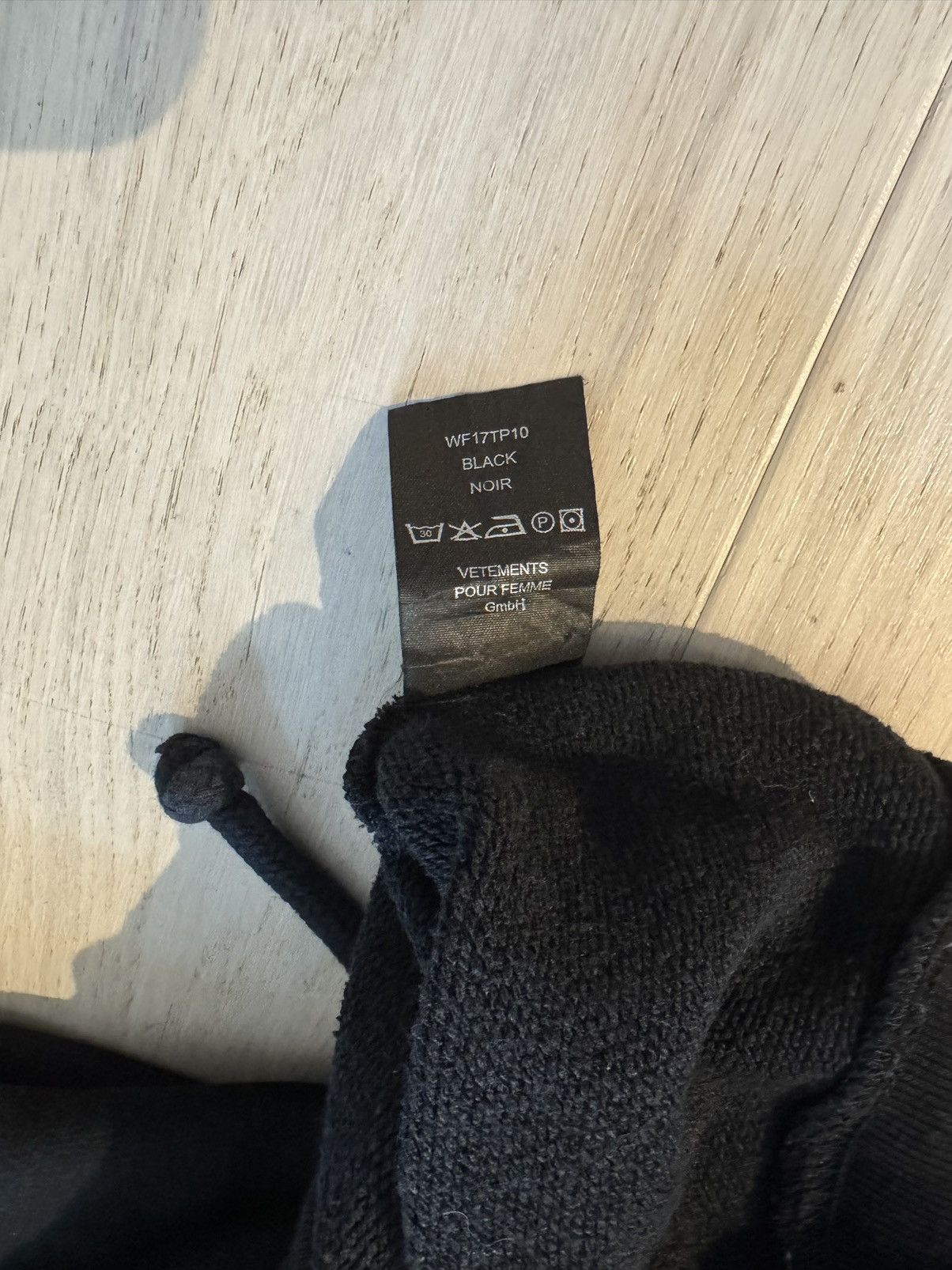 Vetements Vetements Total Fucking Darkness Hoodie Size US XS / EU 42 / 0 - 11 Thumbnail
