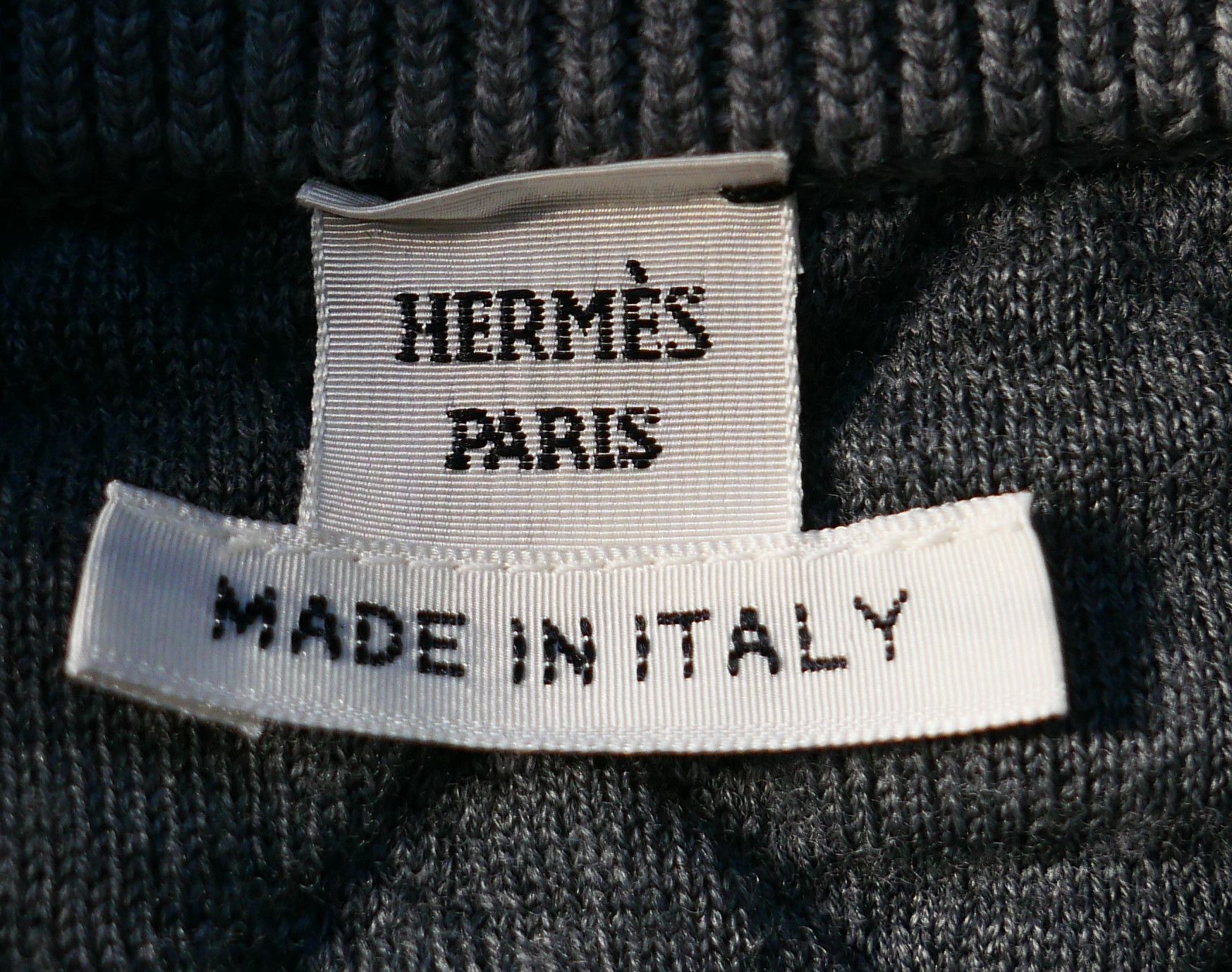 Hermes Hermes Quilted Sleeveless Gilet Vest Grey Zip Jacket Size XS / US 0-2 / IT 36-38 - 6 Thumbnail