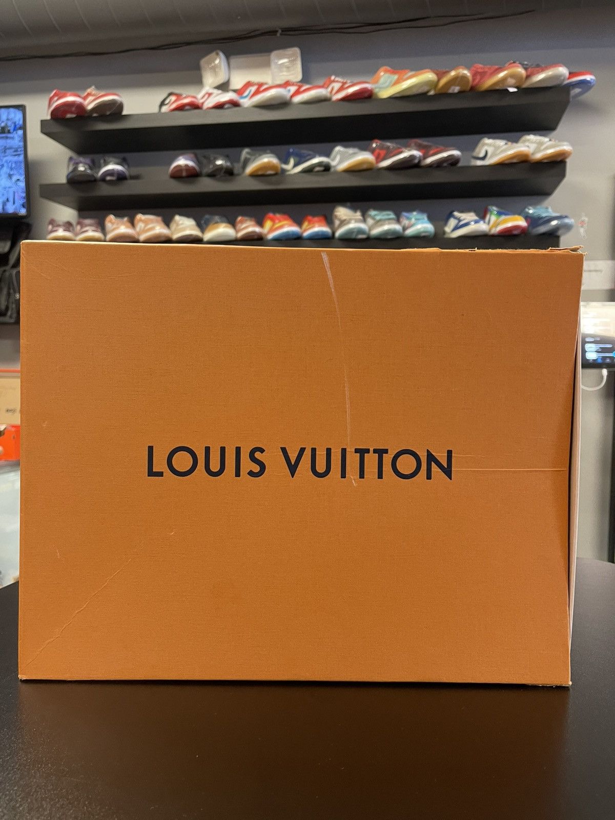 Louis Vuitton Size 7US/37LV - Louis Vuitton LV Archlight Brown/Black Size US 7 / IT 37 - 13 Thumbnail