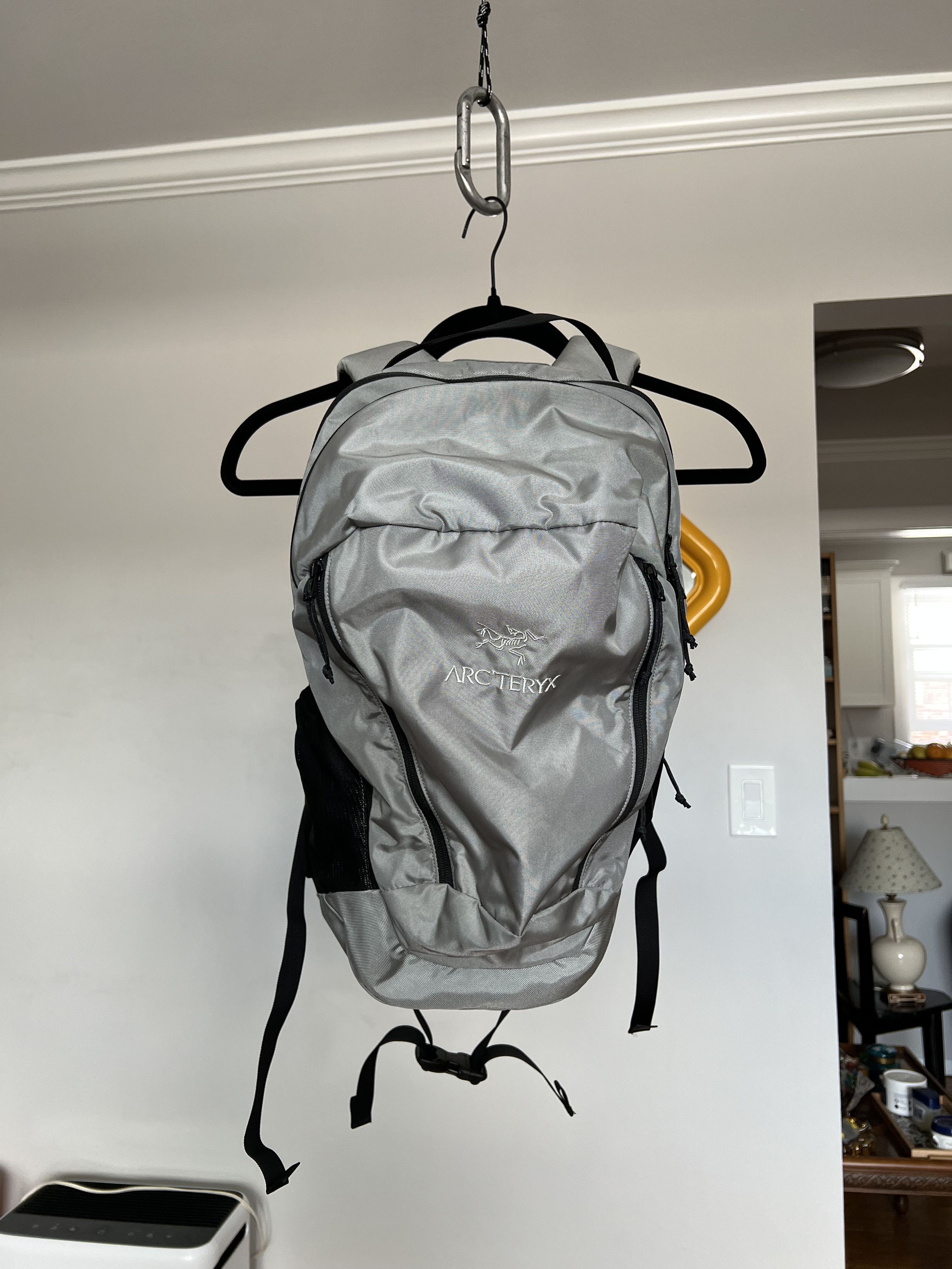 Arc'teryx Arc'teryx Mantis 26L Backpack RARE Size ONE SIZE - 1 Thumbnail