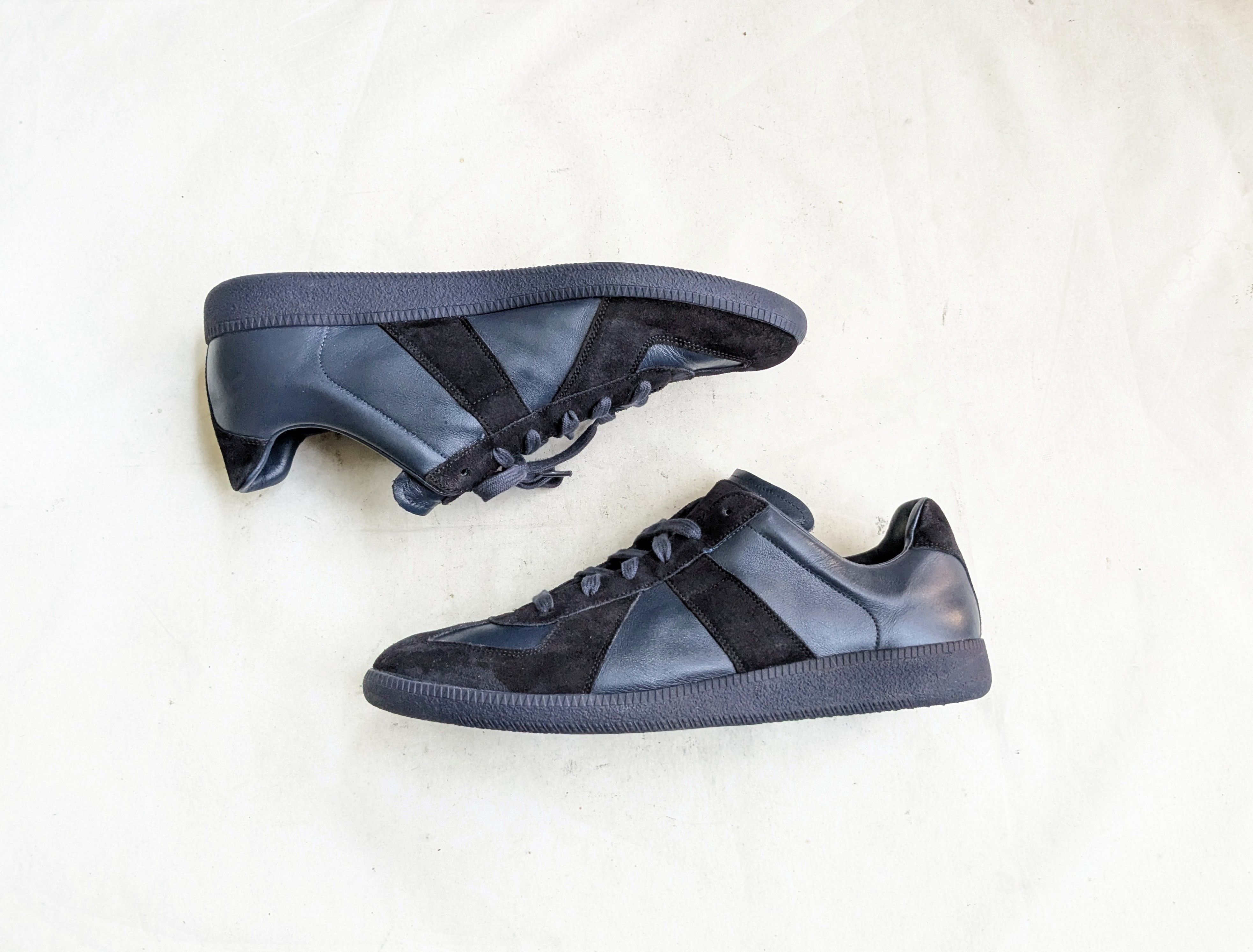 MAISON MARTIN MARGIELA VOL1&2 希少。 MAISON MARTIN MARGIELA VOL1&2 希少。 MAISON MARTIN MARGIELA