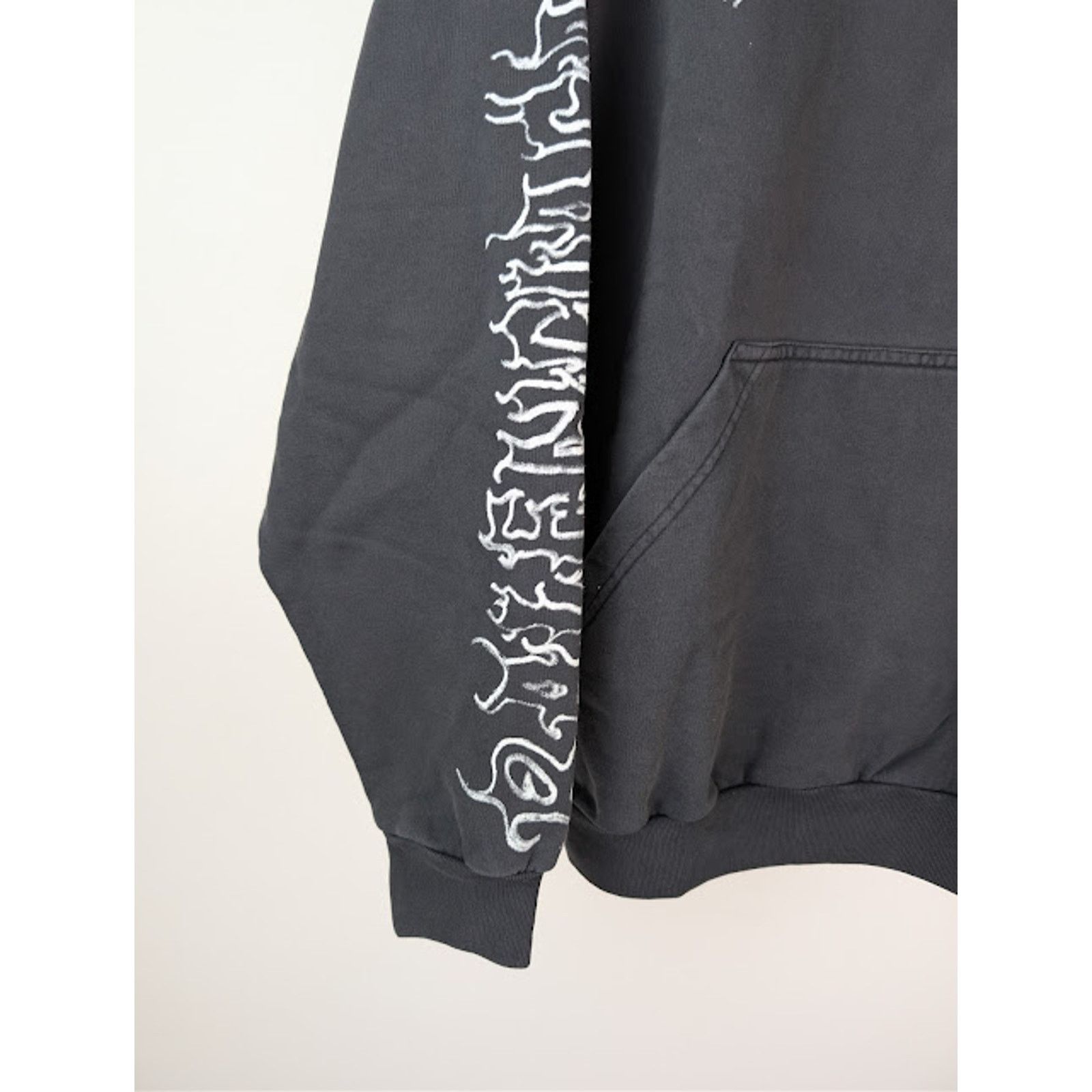 Balenciaga o1rshd1 Q:2 / DIY Metal Outline Large Fit Hoodie Faded Black Size US XL / EU 56 / 4 - 5 Thumbnail