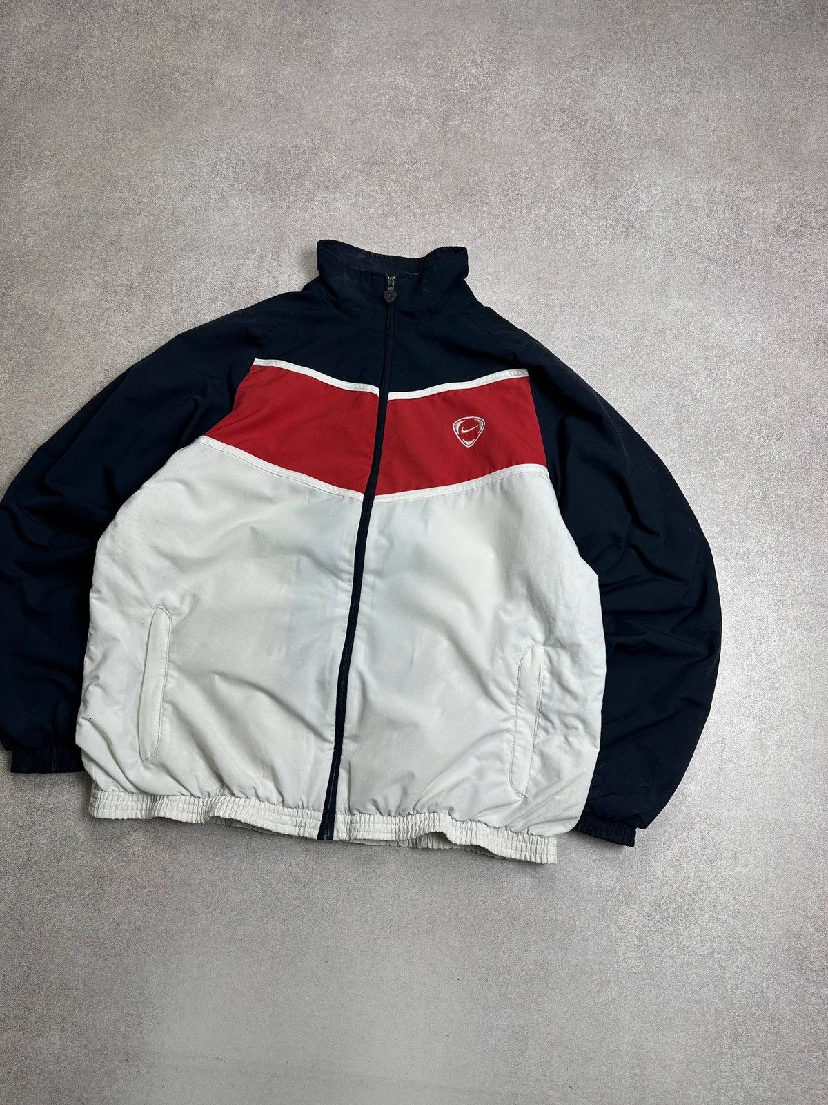 Nike Vintage Nike Tn Skepta Style Y2K Baggy Nylon Tracksuit L Size US L / EU 52-54 / 3 - 4 Thumbnail