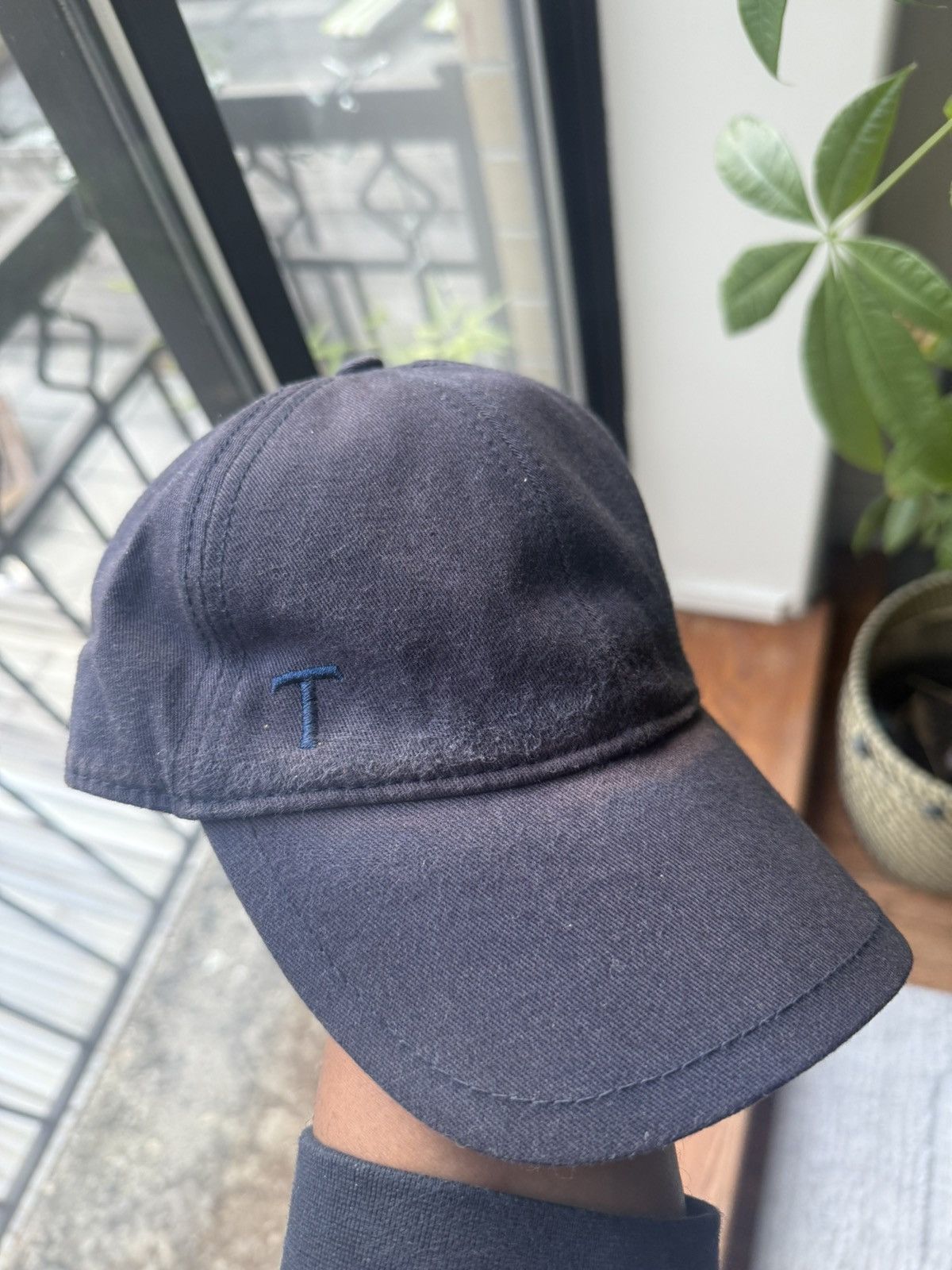 Tiger of Sweden Tigers of Sweden Navy Cap Size ONE SIZE - 1 Thumbnail