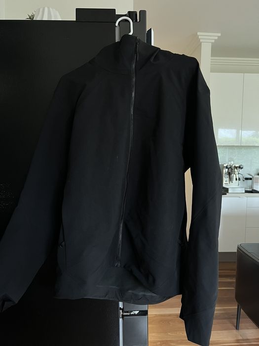 Arc'Teryx Veilance Veilance Isogon MX Jacket | Grailed