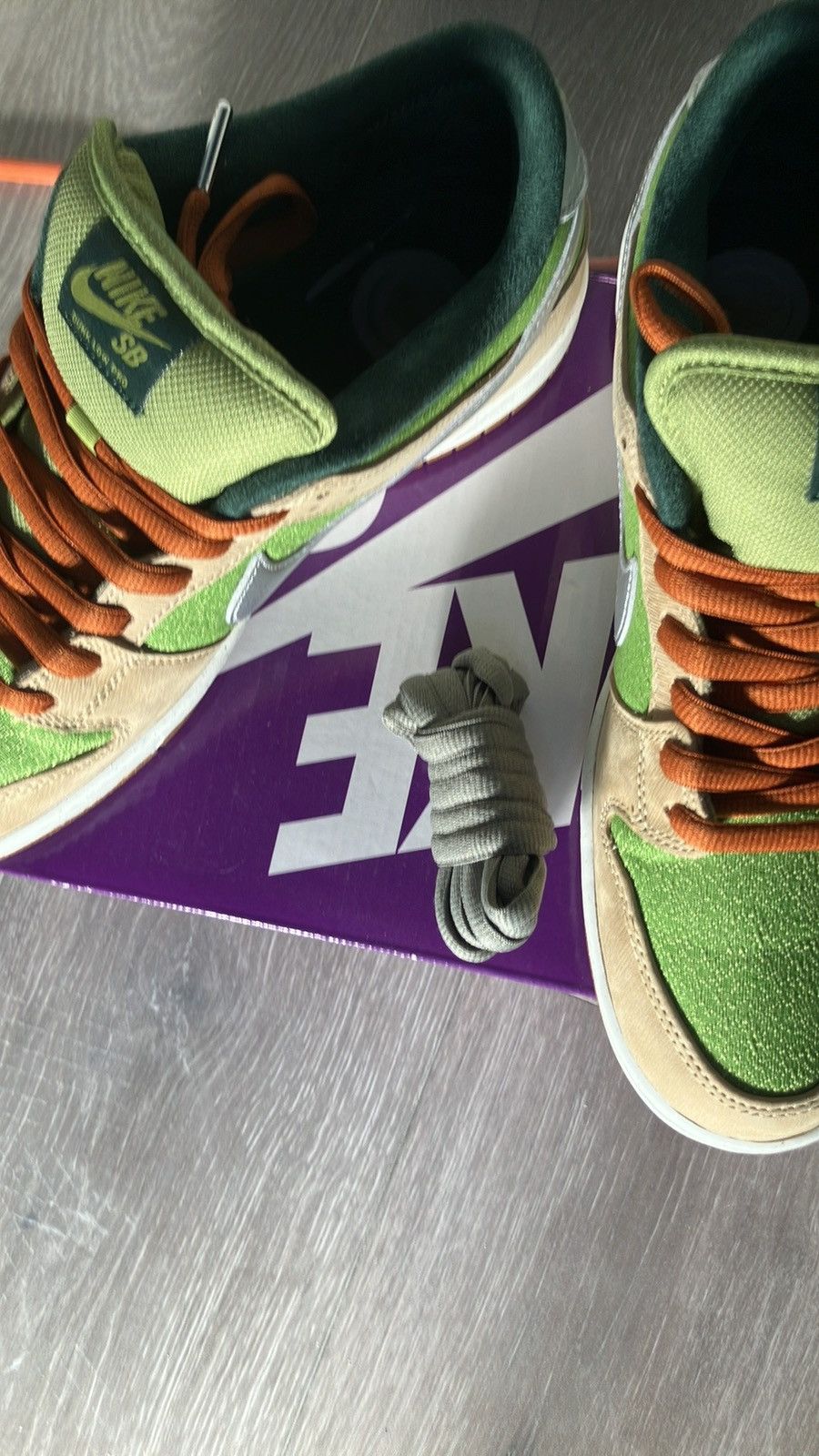 Nike NIKE SB DUNK LOW “ESCARGOT” Size US 10.5 / EU 43-44 - 12 Thumbnail
