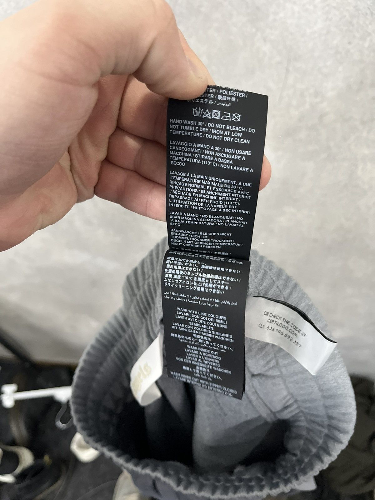 Palm Angels Palm Angels Sweatpants Size US 26 / EU 42 - 14 Thumbnail