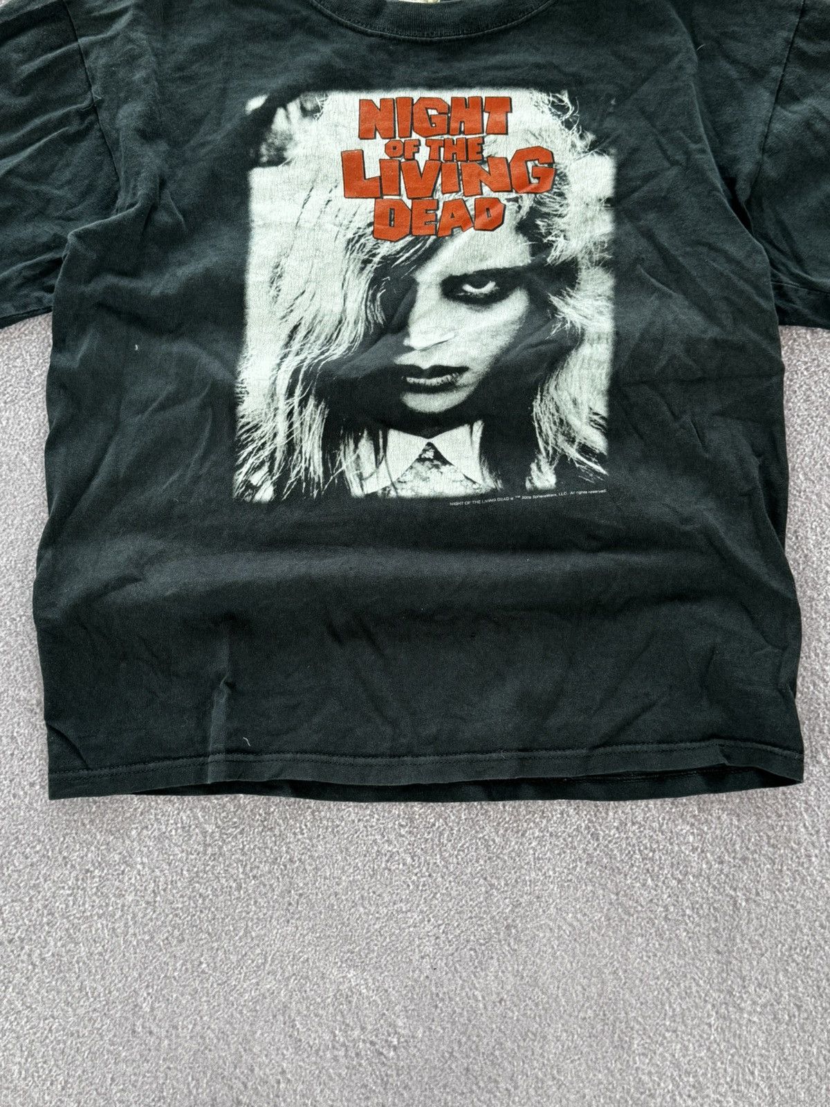Expert Horror Vintage Night Of The Living Dead Horror Movie tee Size US M / EU 48-50 / 2 - 3 Thumbnail