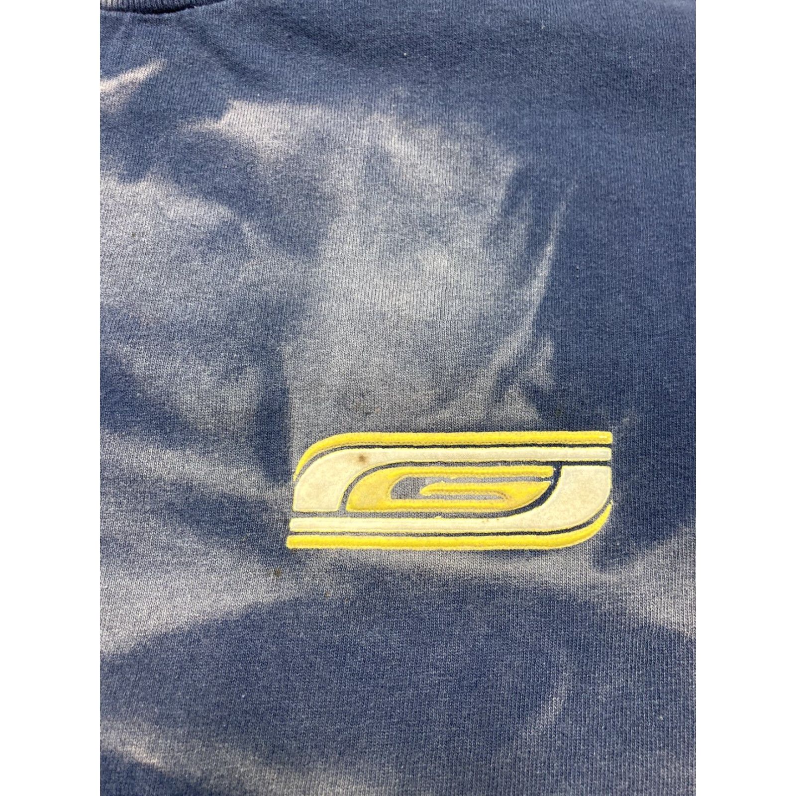 Guess VINTAGE 90s Y2K GUESS JEANS T SHIRT Faded NAVY BLUE FELT GRAPHIC ADULT LARGE Men T-Shirt Blue 90s GUESS Size US L / EU 52-54 / 3 - 5 Thumbnail