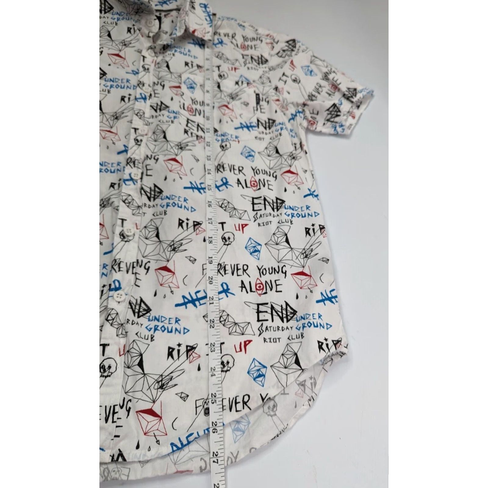 Forever 21 WXYZ Forever Young Print Button Up Short Sleeve Men’s Small 100% Cotton White Shirt Size US 29 - 5 Thumbnail