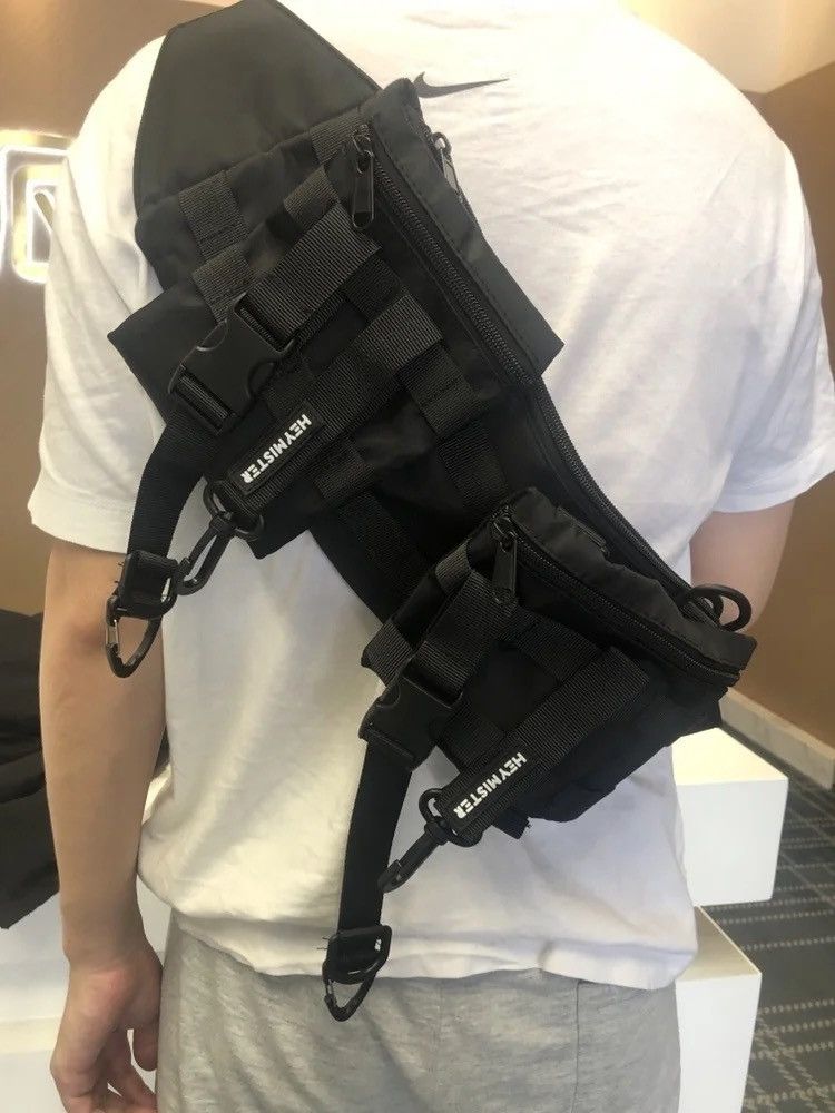 Japanese Brand Unisex Multi-Pocket Functional Waist Capacity Bags Size ONE SIZE - 7 Thumbnail