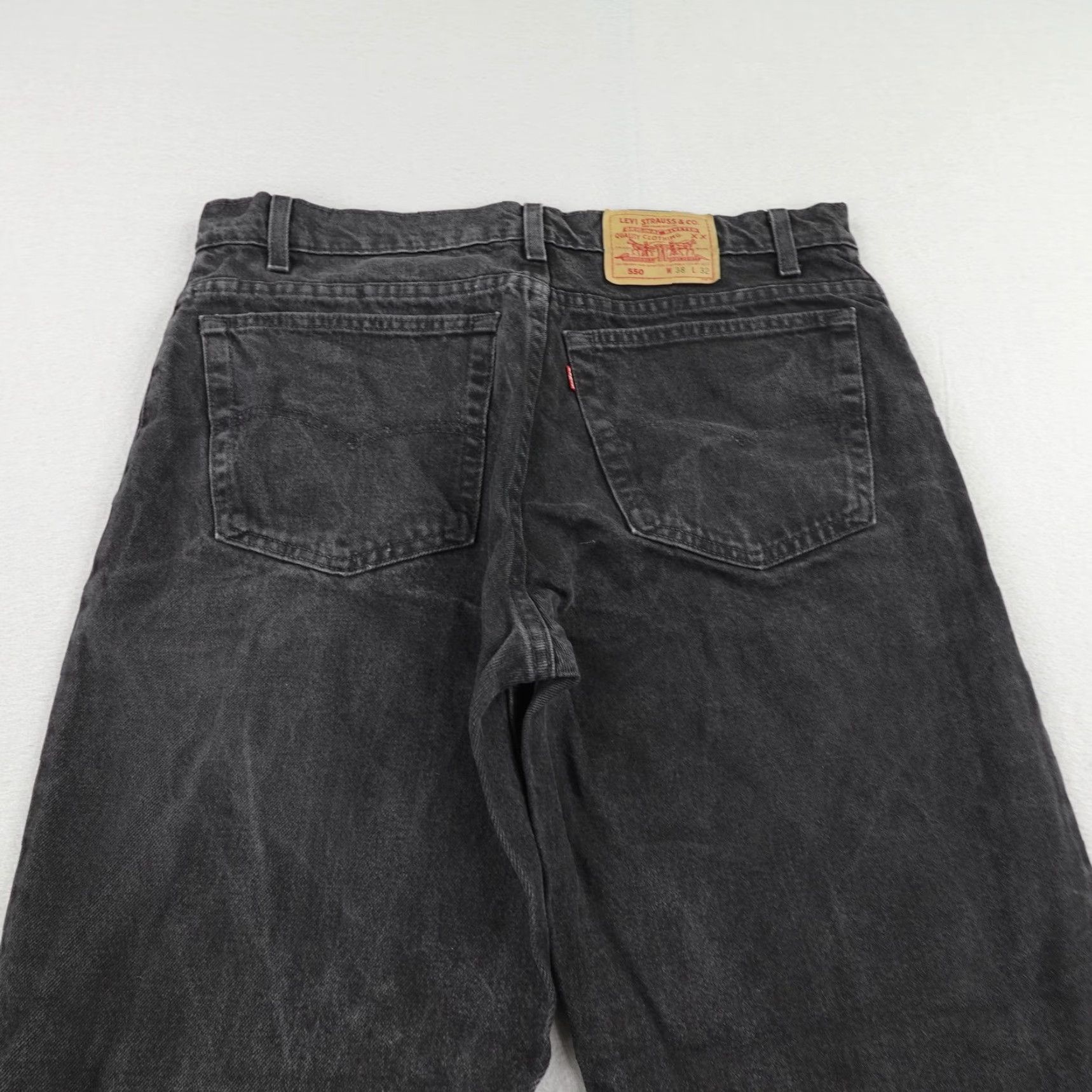 Levi's VINTAGE Levi's Jeans Mens 38x32 Tapered Fit Black Denim 90s Retro Relaxed Fit USA Size US 38 / EU 54 - 5 Thumbnail