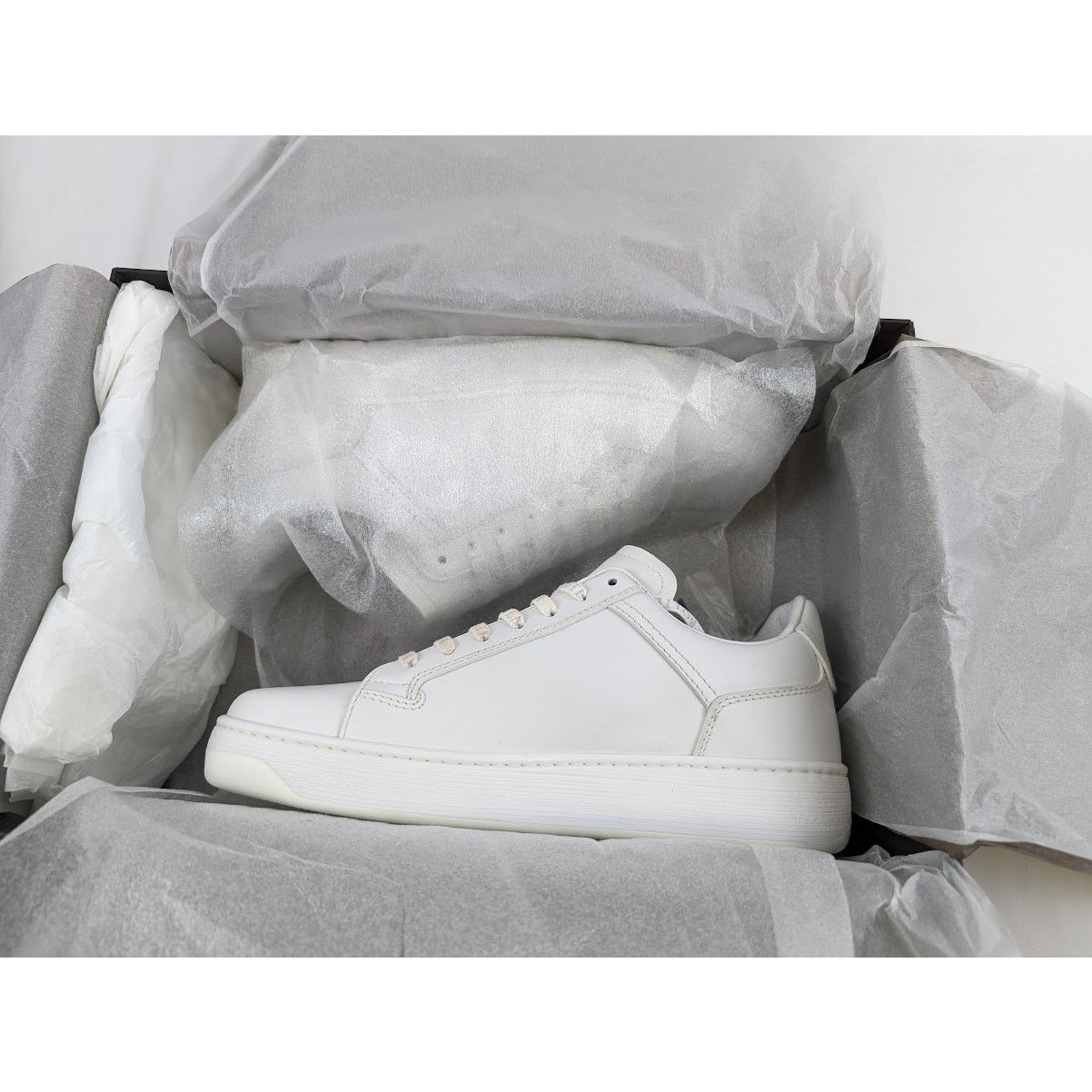 Bottega Veneta o1rshd1 Bolt Calf Sneaker Pelle S.GOMM in Optic White Size US 8 / EU 41 - 18 Thumbnail