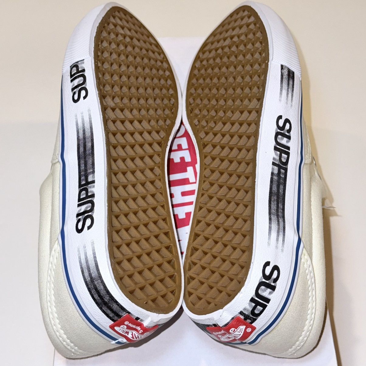 Supreme × Vans SS16 Supreme x Vans Era Cream Motion Logo Size US 9.5 / EU 42-43 - 5 Thumbnail