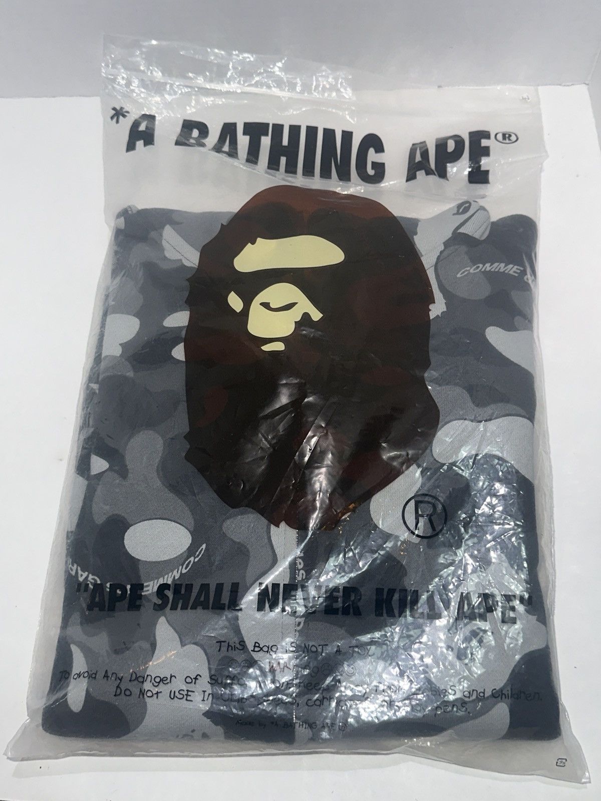 Bape × Comme des Garcons BAPE X CDG Osaka 1st Camo Full Zip DS Size XS Size US XS / EU 42 / 0 - 8 Thumbnail