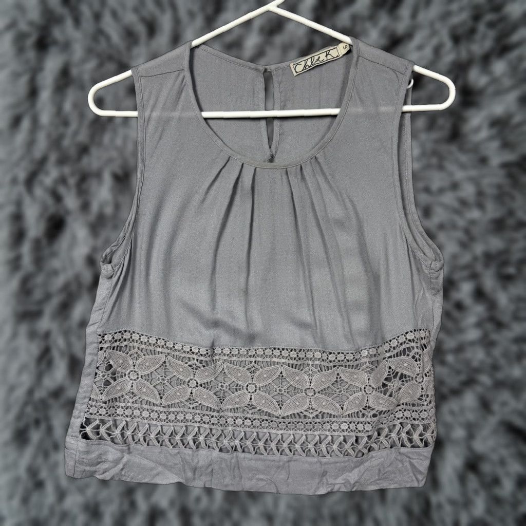 Vintage Chloe K Tank Top Womens S Gray Crochet Lace Boho Festival Summer Chic Layering Size S / US 4 / IT 40 - 1 Thumbnail
