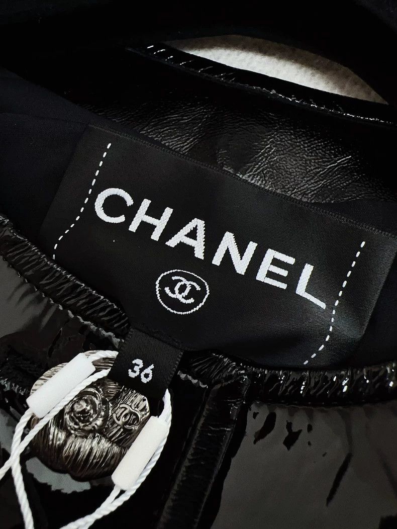 Chanel Chanel 23k black patent leather shiny leather jacket Size XS / US 0-2 / IT 36-38 - 6 Thumbnail