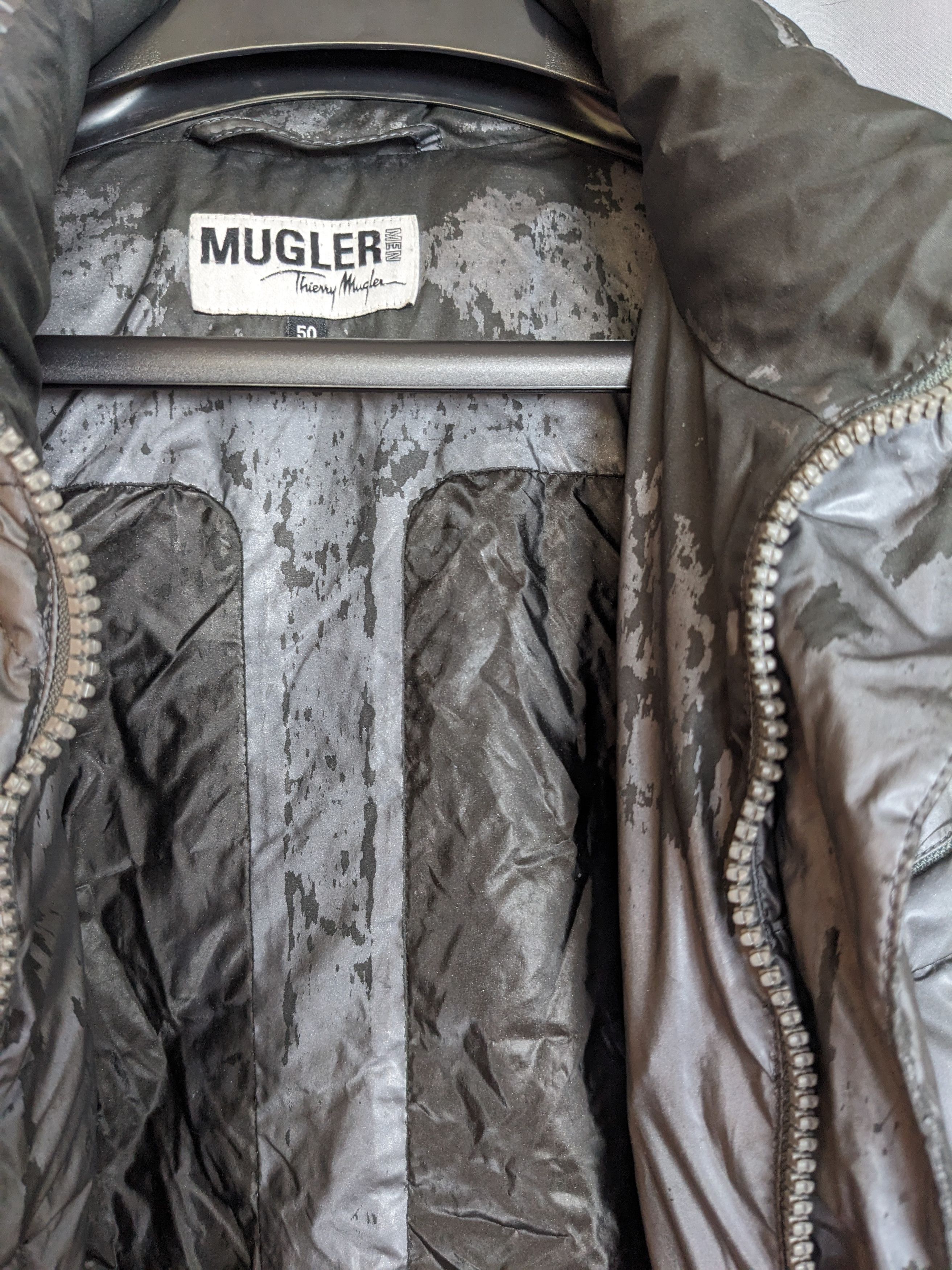 Thierry Mugler Thierry Mugler vest used M Size US M / EU 48-50 / 2 - 10 Thumbnail