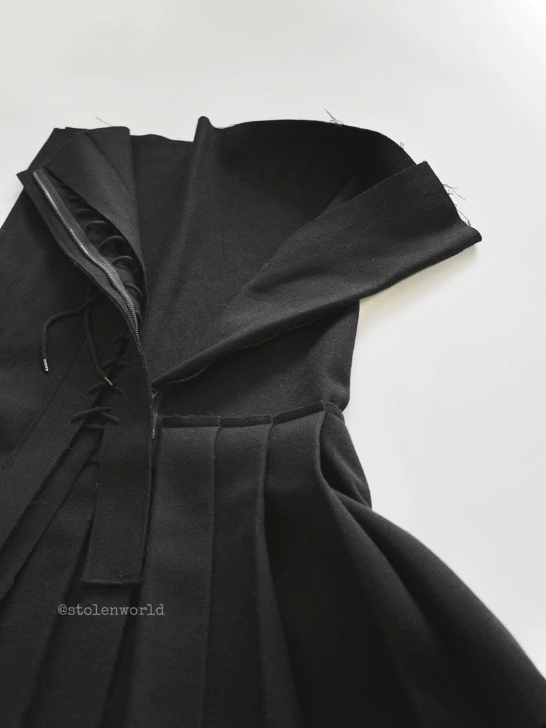 Yohji Yamamoto Yohji Yamamoto size 1 2010 AW Show Strap Half Skirt 2506-N Size 24" / US 00 / IT 34 - 3 Thumbnail