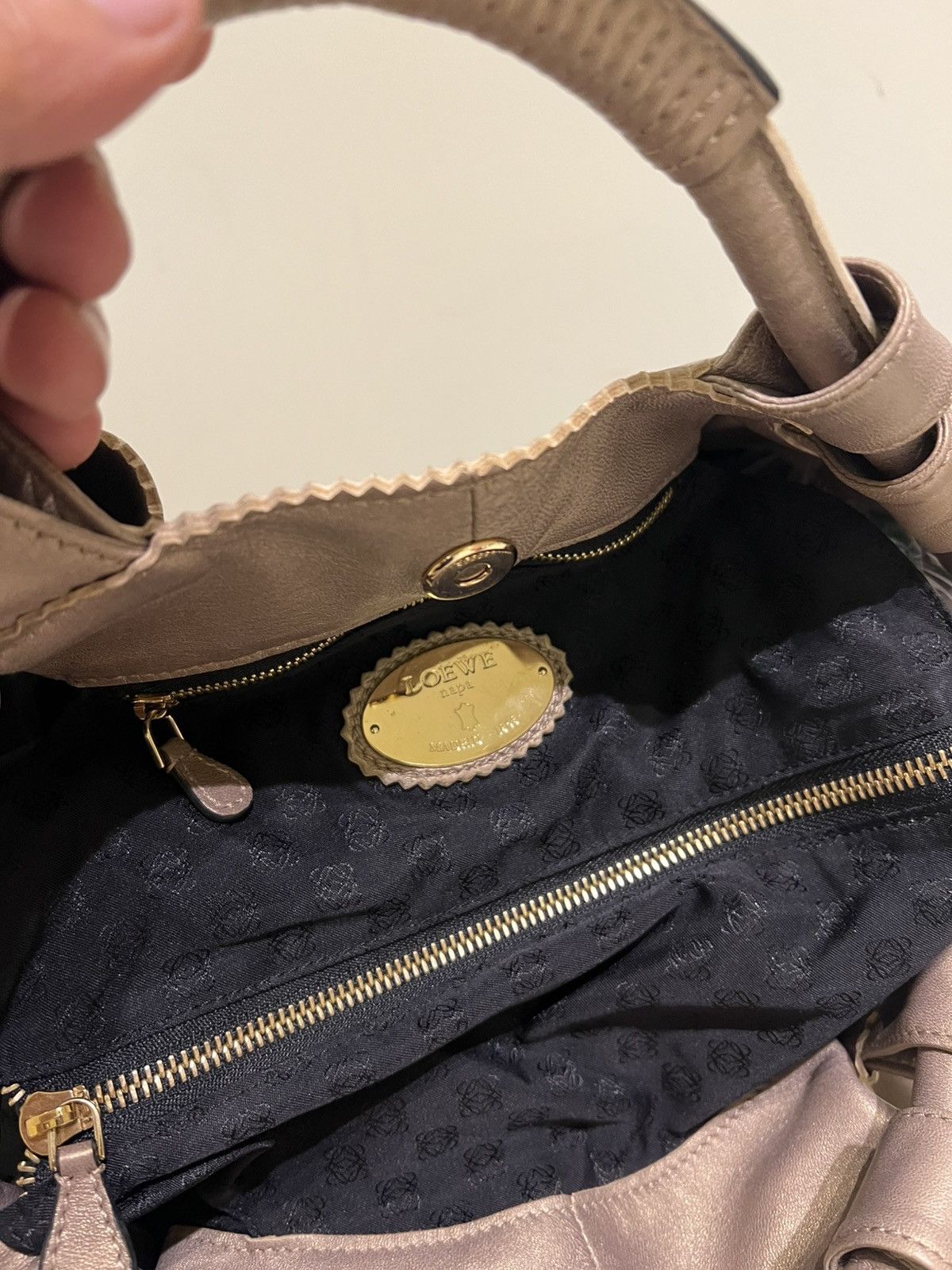 Loewe Loewe nappa aire bronze Size ONE SIZE - 12 Thumbnail