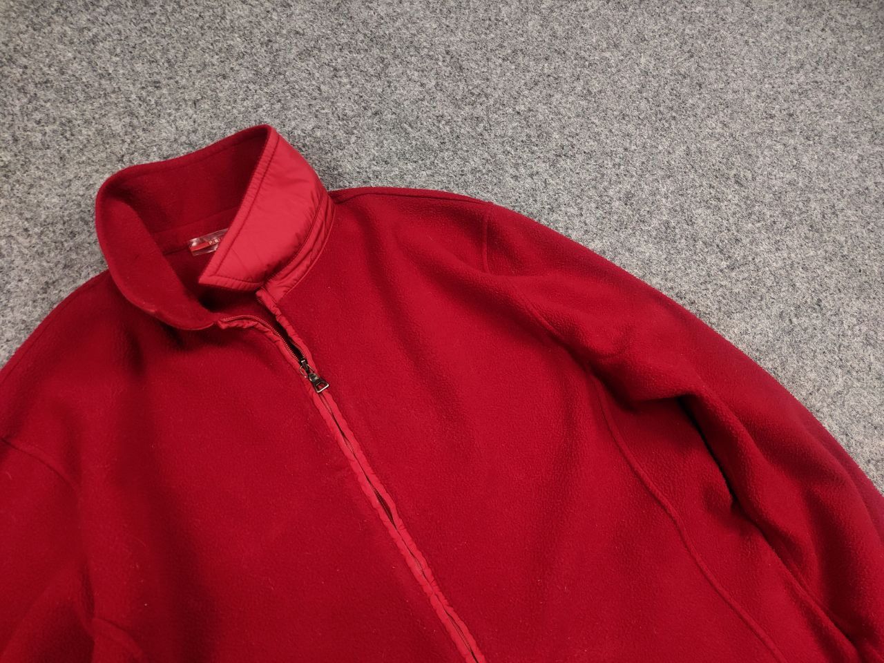 Prada Vintage 00's Prada Archive Red Fleece Full Zip Pullover Size XL / US 12-14 / IT 48-50 - 9 Thumbnail