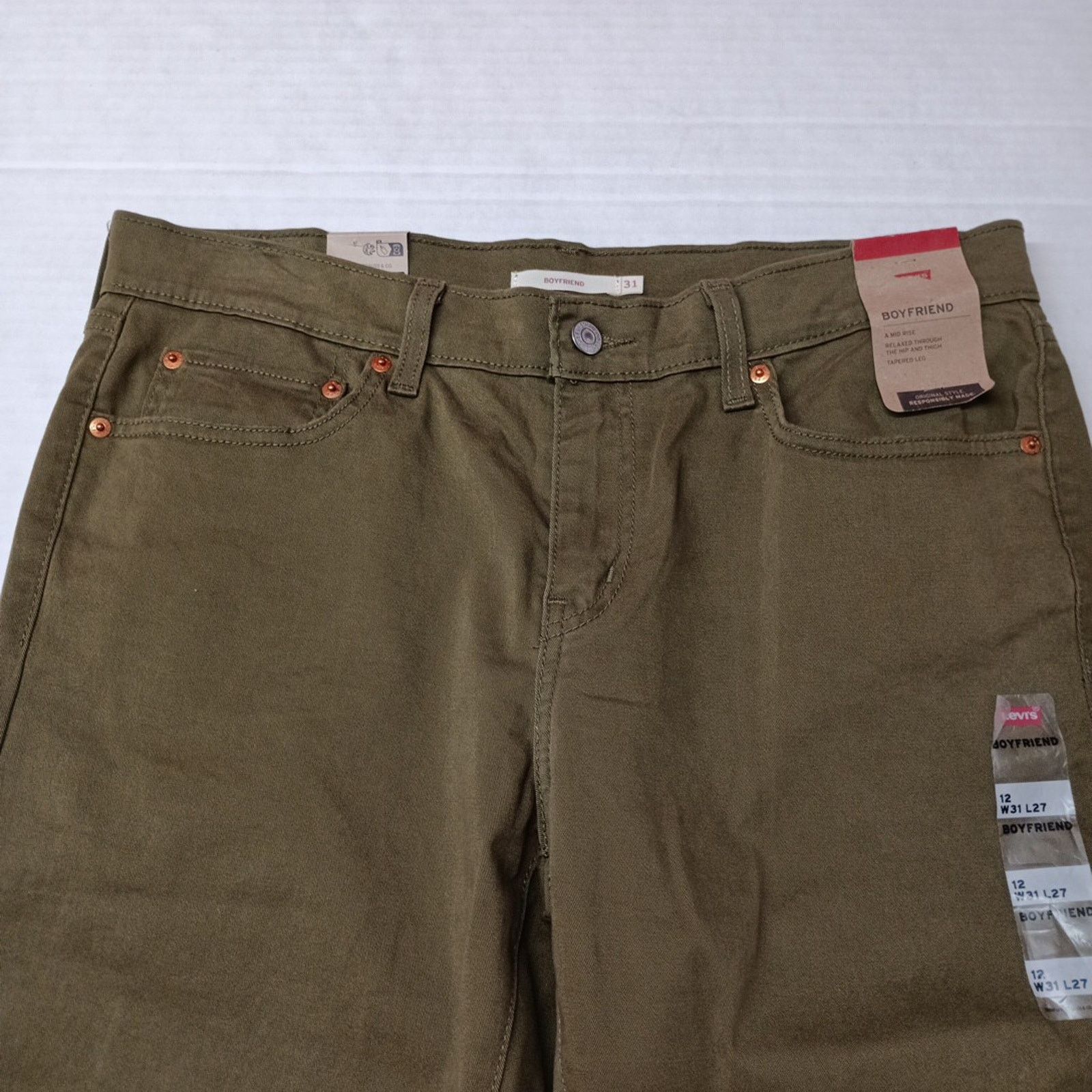 Levi's Levi's Women Tapered Leg Boyfriend Jeans Size 12 31x27 Green Size 31" - 2 Thumbnail