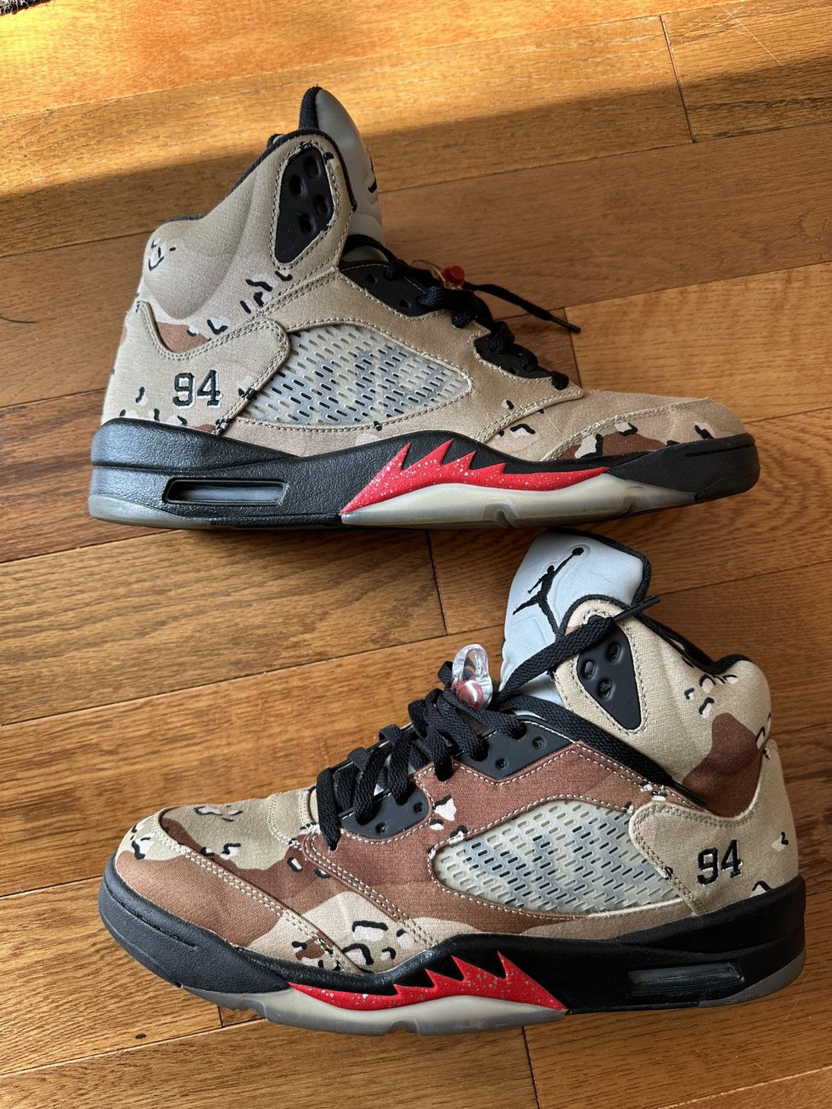 Nike air jordan 5 x supreme clearance