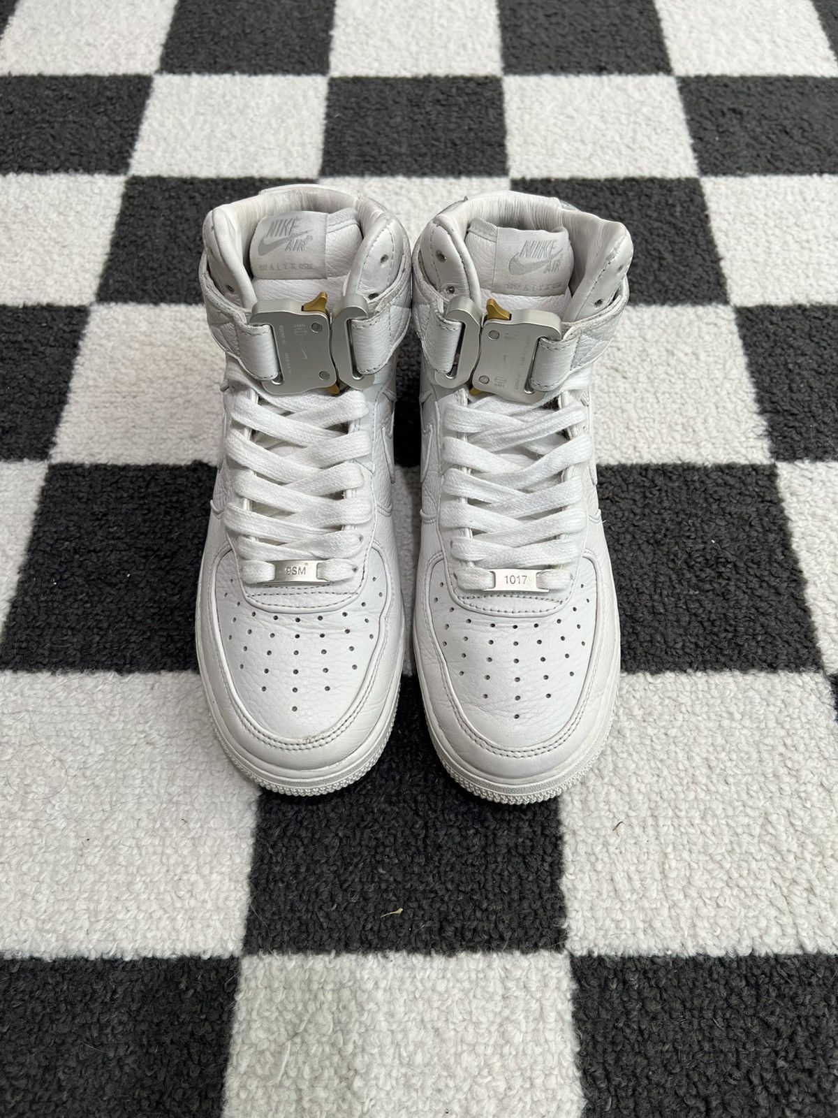 1017 ALYX 9SM × Nike Nike 1017 ALYX 9SM Air Force 1 High Triple White Size US 7.5 / EU 40-41 - 2 Thumbnail