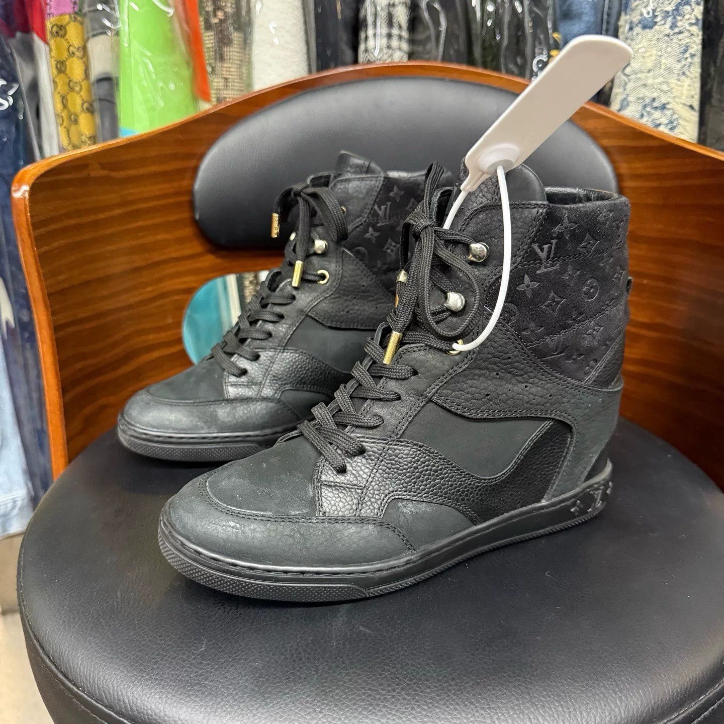 Louis Vuitton Louis Vuitton Black Boots 36 Women Size US 6 / IT 36 - 1 Thumbnail