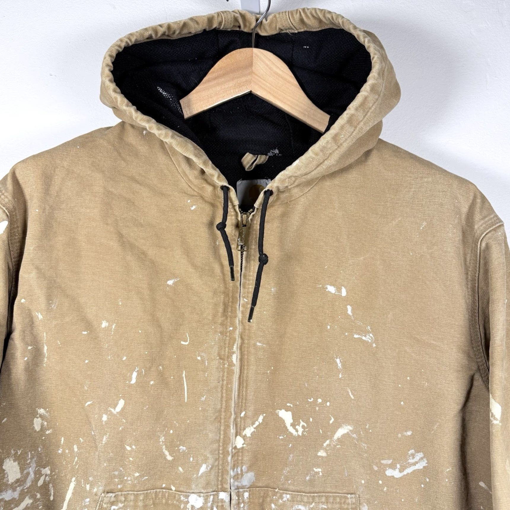 Carhartt VINTAGE Carhartt Hoodie Jacket Mens XL Distressed Paint Splatter J160 CML Size US XL / EU 56 / 4 - 5 Thumbnail