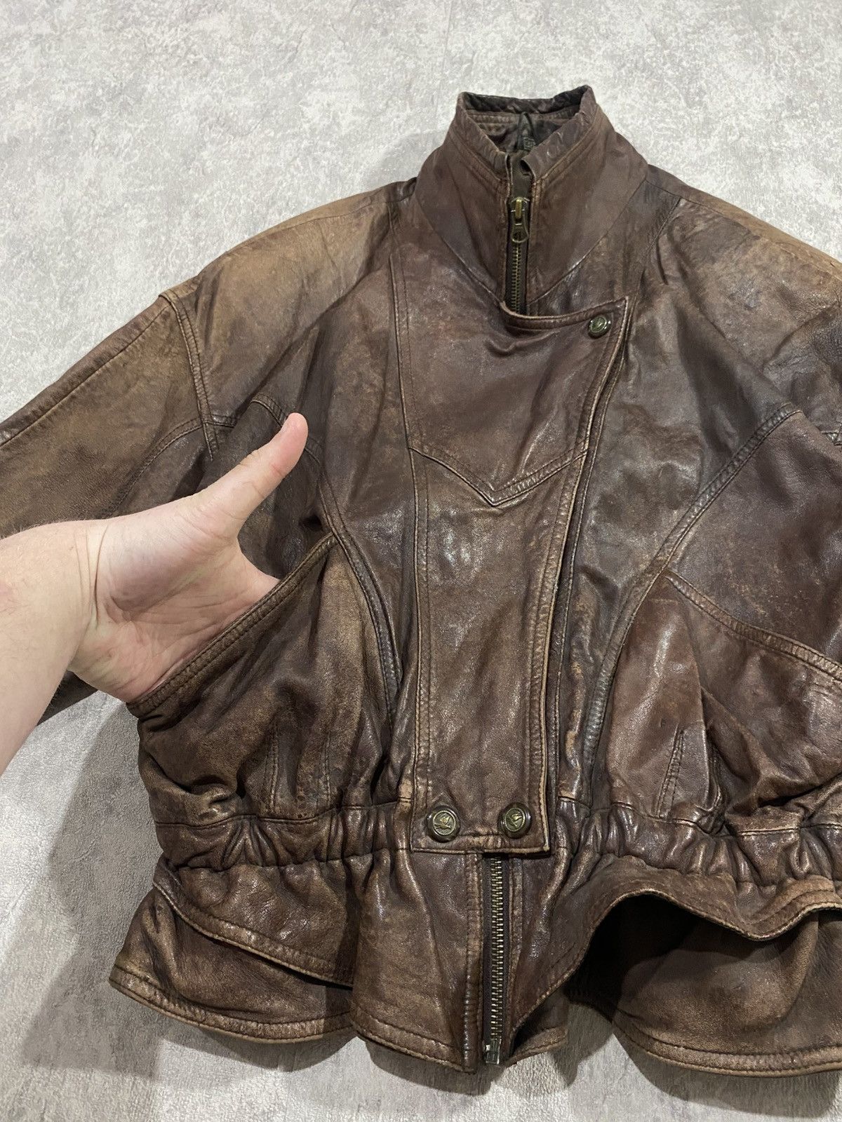 Le Grande Bleu (L.G.B.) Vintage Distressed Leather Jacket LGB If Six Was Nine Style Size M / US 6-8 / IT 42-44 - 4 Thumbnail