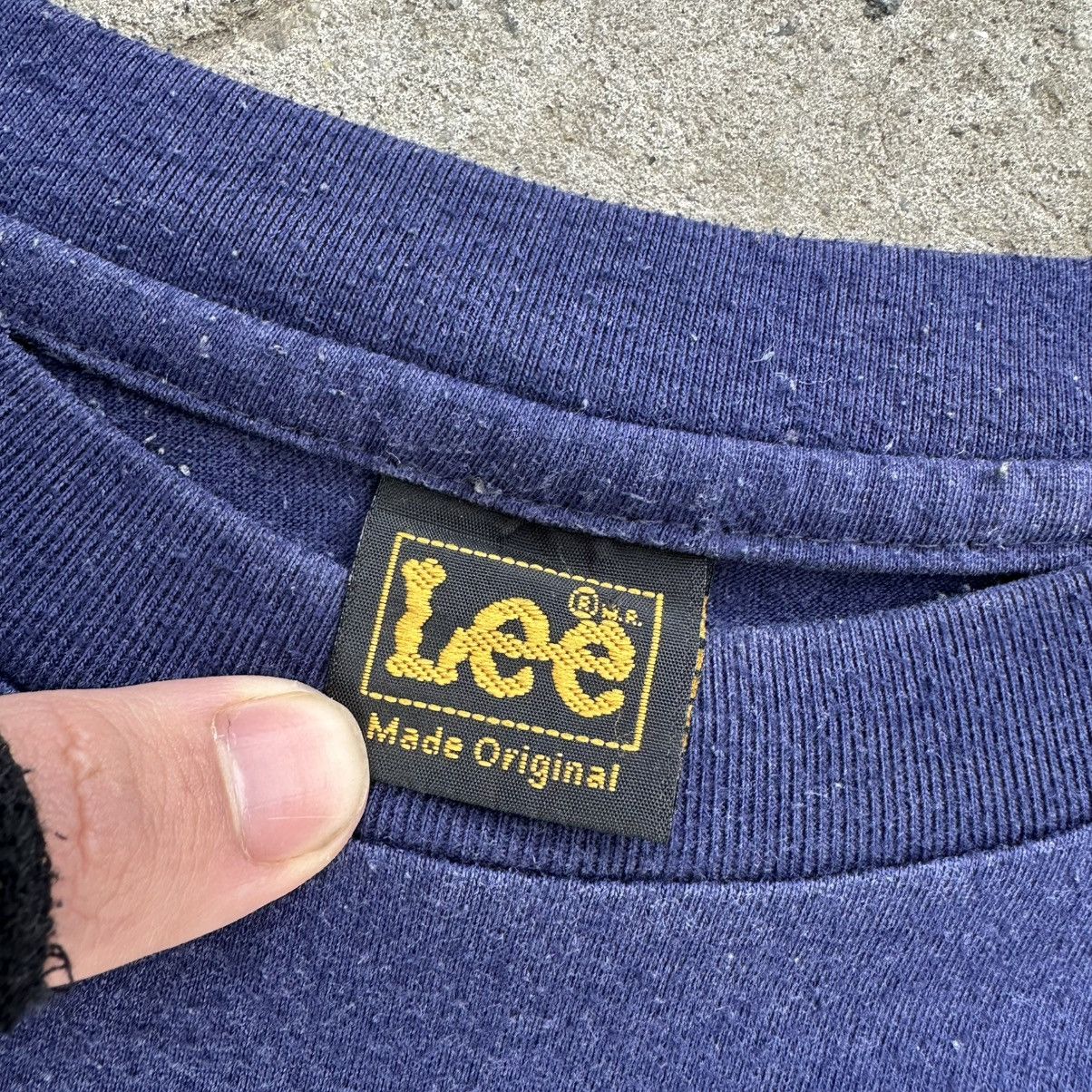 Lee Vintage Adult Japanese Style Lee T-shirts Big Logo Y2K 90s Size US XL / EU 56 / 4 - 7 Thumbnail