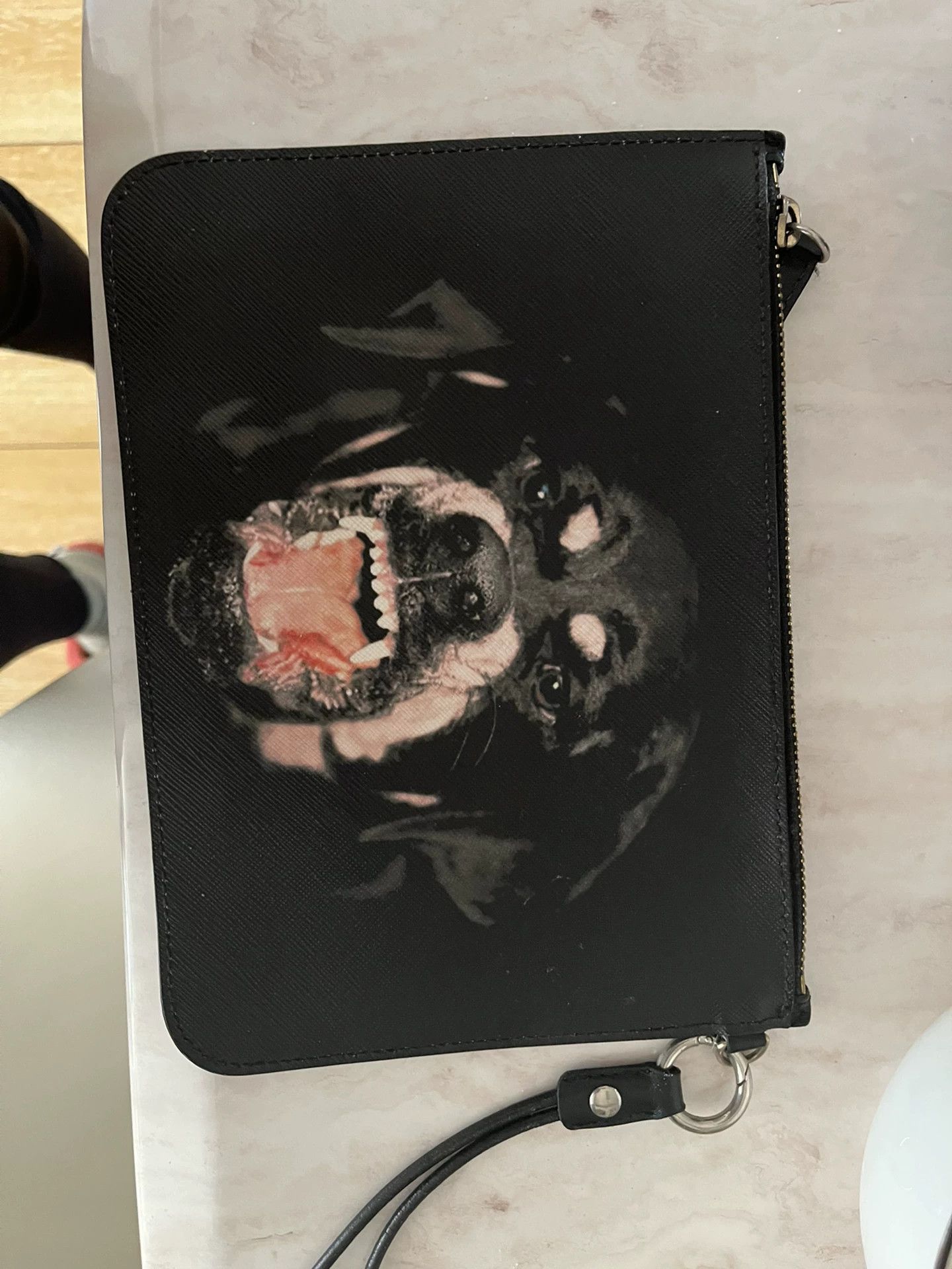 Givenchy Givenchy Clutch Designer Casual Size ONE SIZE - 1 Thumbnail