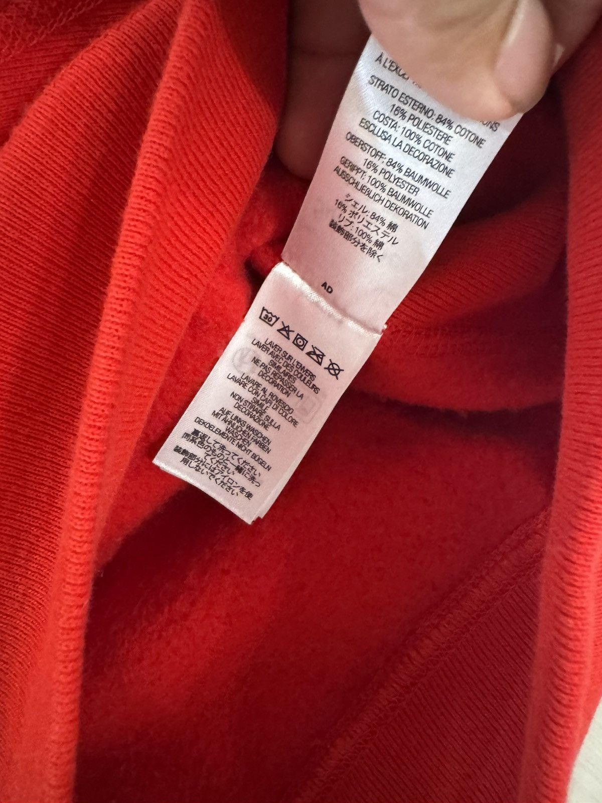 Supreme Supreme red on red box logo hoodie sz small FW23 used Size US S / EU 44-46 / 1 - 9 Thumbnail