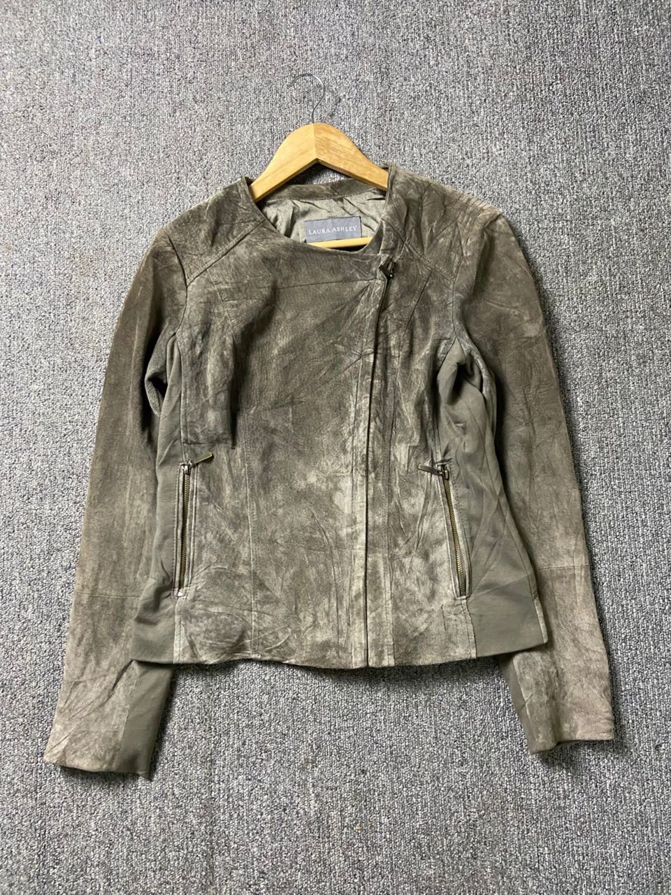 Japanese Brand Laura Ashley Versatile Suede Biker Jacket (192) Size XS / US 0-2 / IT 36-38 - 1 Thumbnail