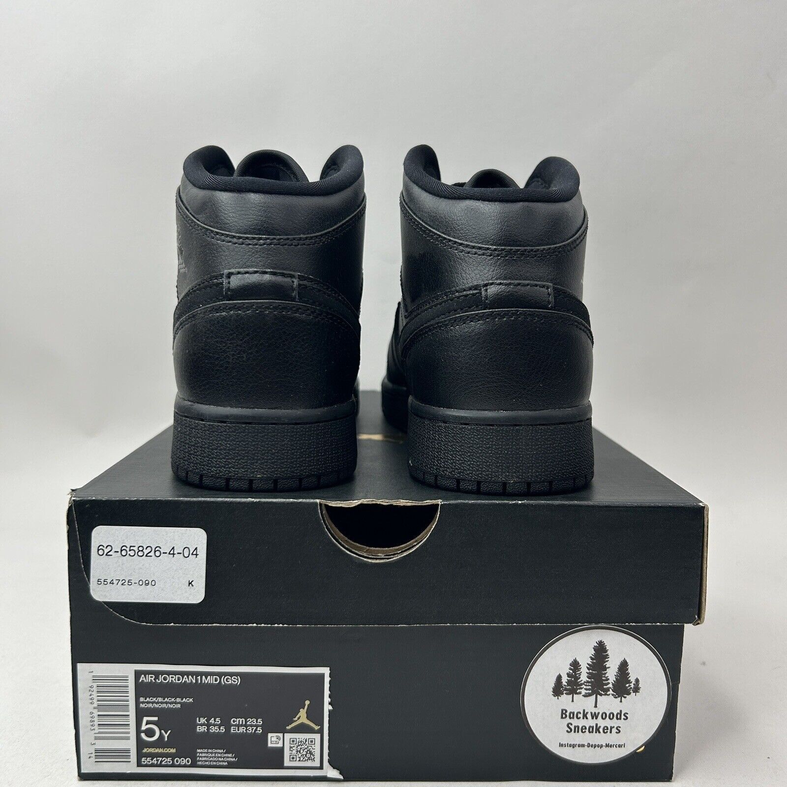 Jordan Brand Nike Air Jordan 1 Mid GS “Deep Black Nubuck Swoosh” 2023 Size US 6.5 / IT 36.5 - 4 Thumbnail